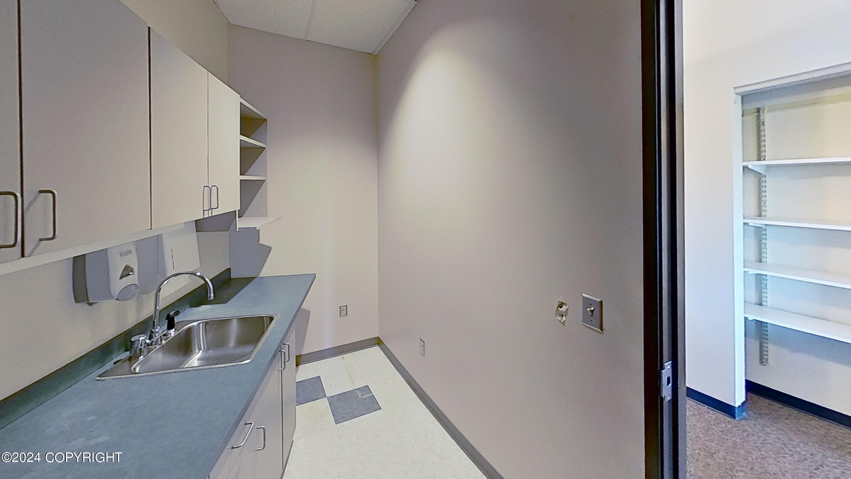4100 Lake Otis Parkway #330 Property Photo 6
