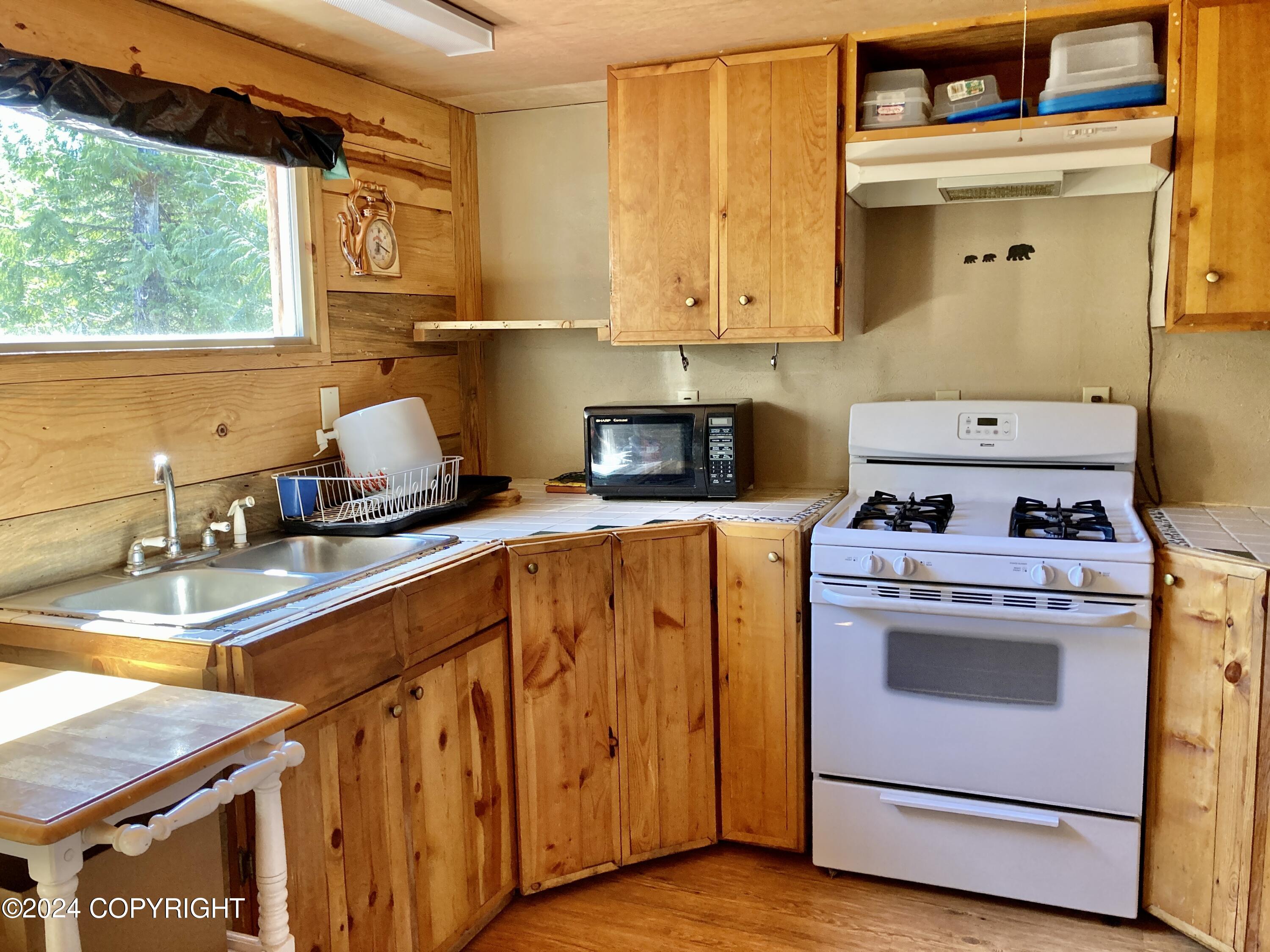 3b Fishtrap Drive Property Photo 35