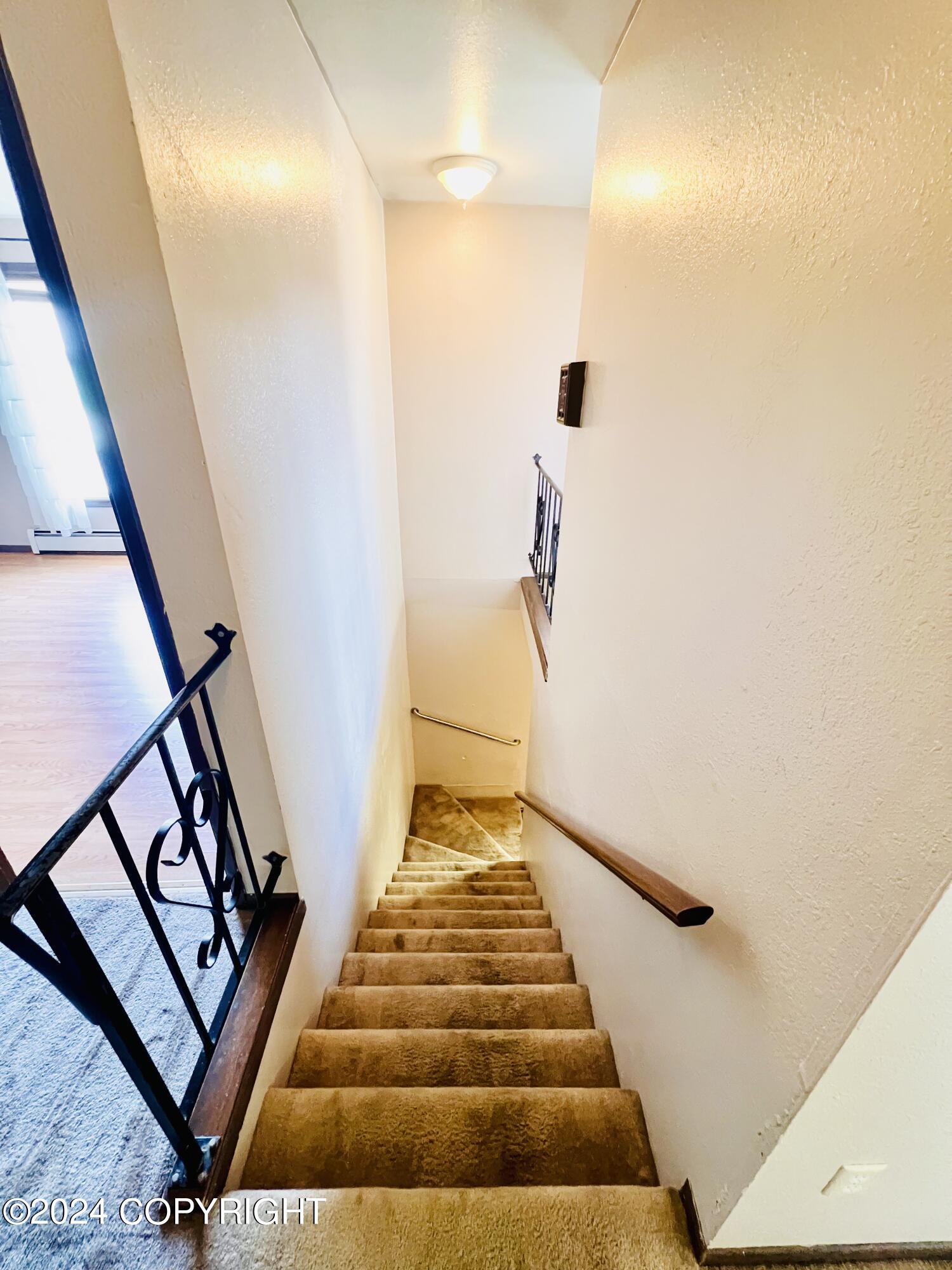 821 E Tagura Road Property Photo 29