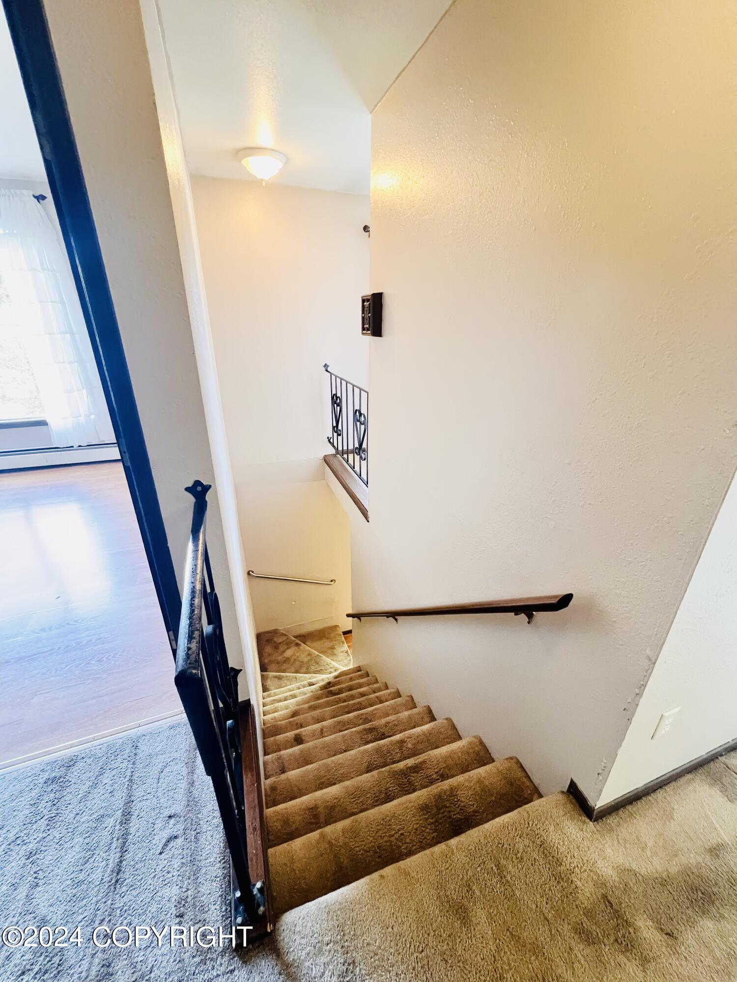 821 E Tagura Road Property Photo 30