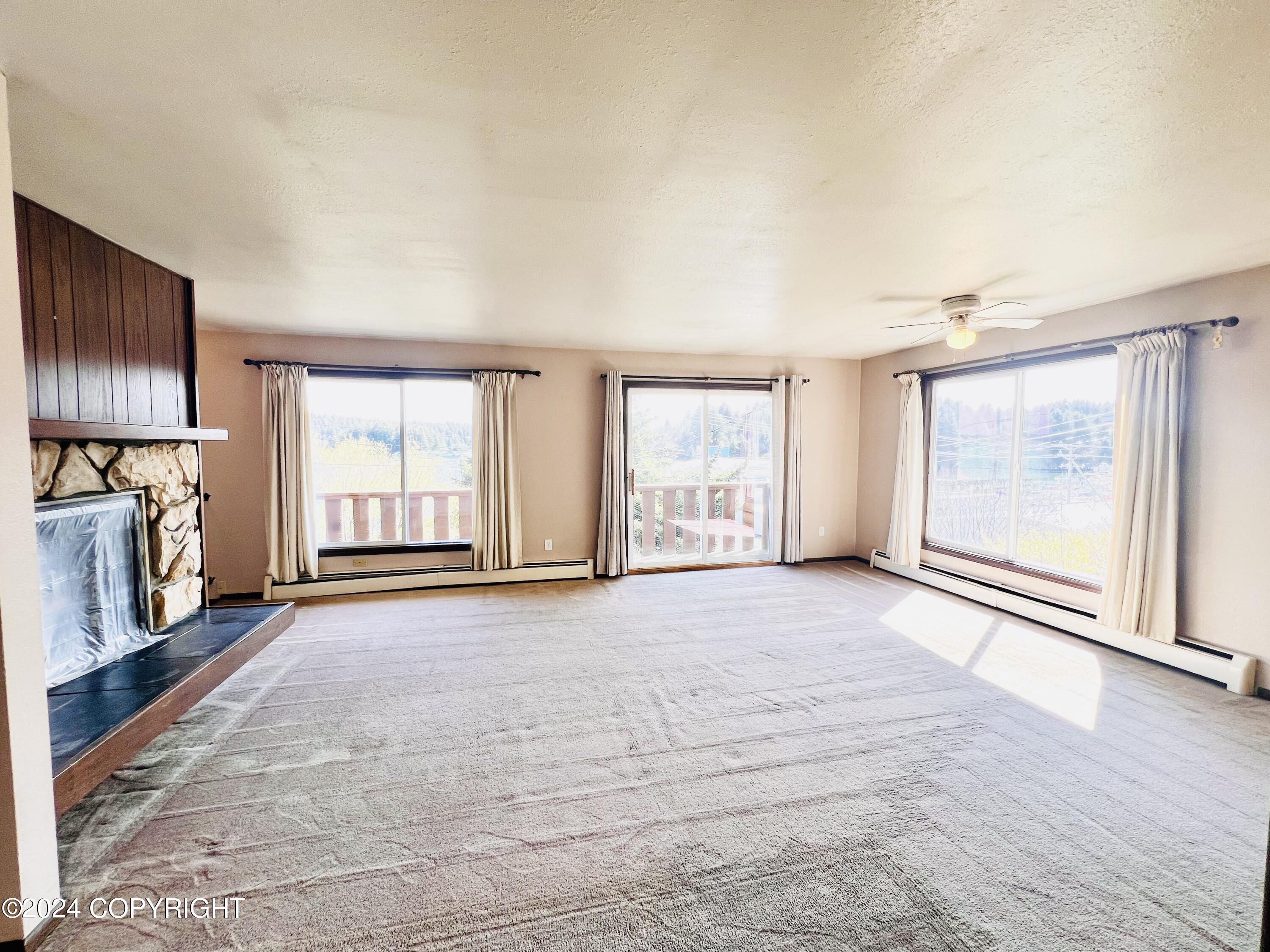 821 E Tagura Road Property Photo 34