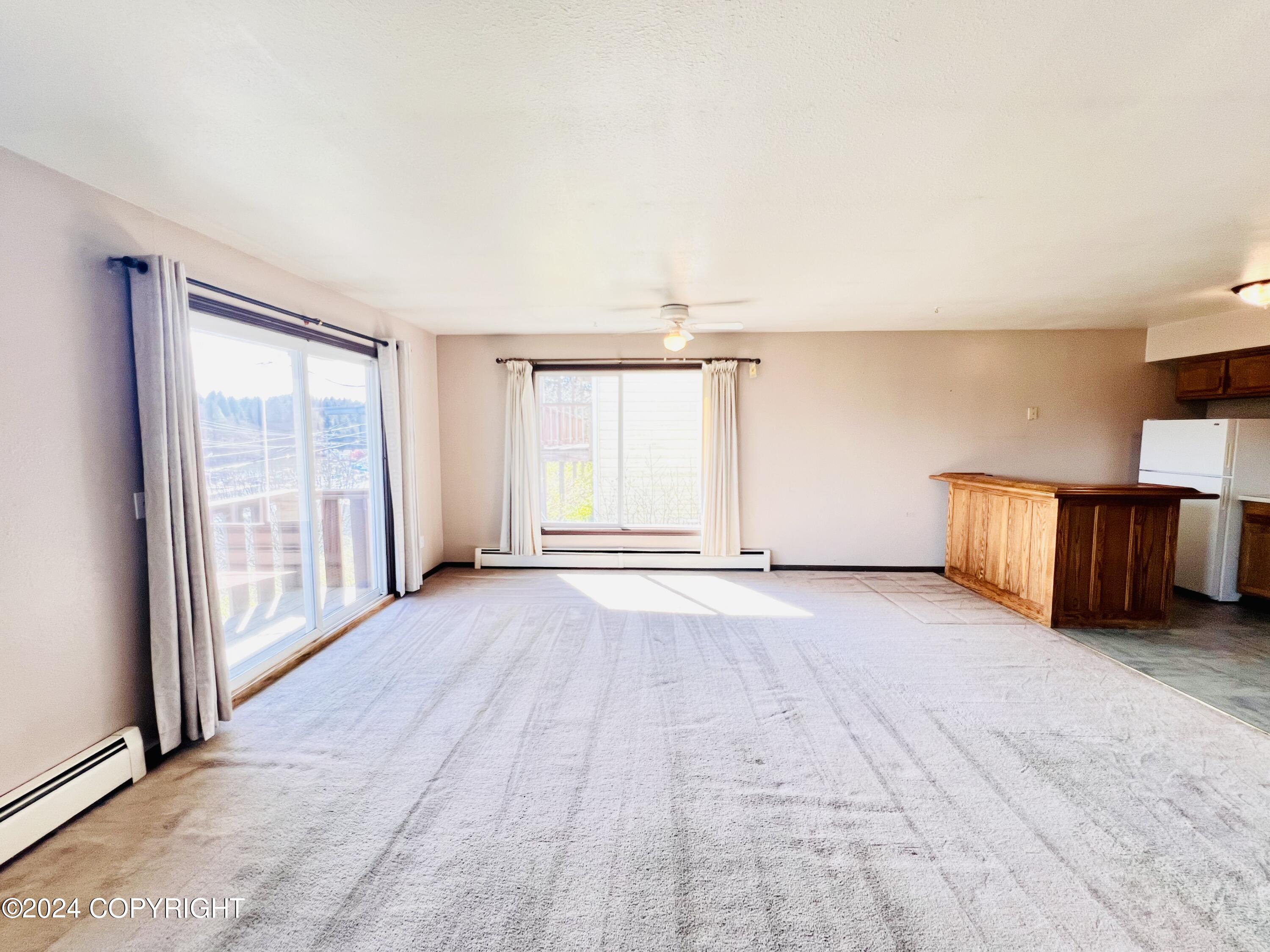 821 E Tagura Road Property Photo 35