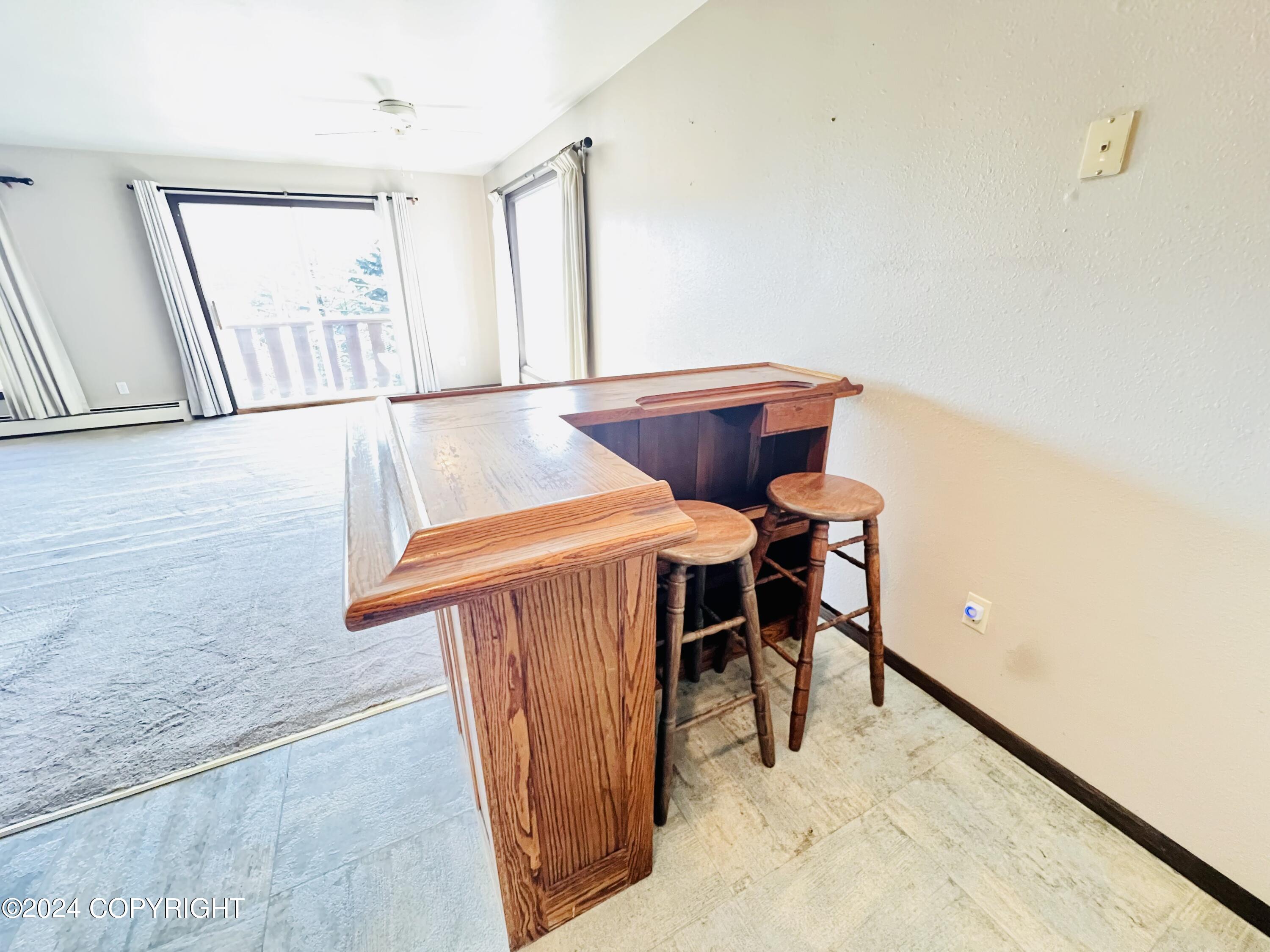 821 E Tagura Road Property Photo 46