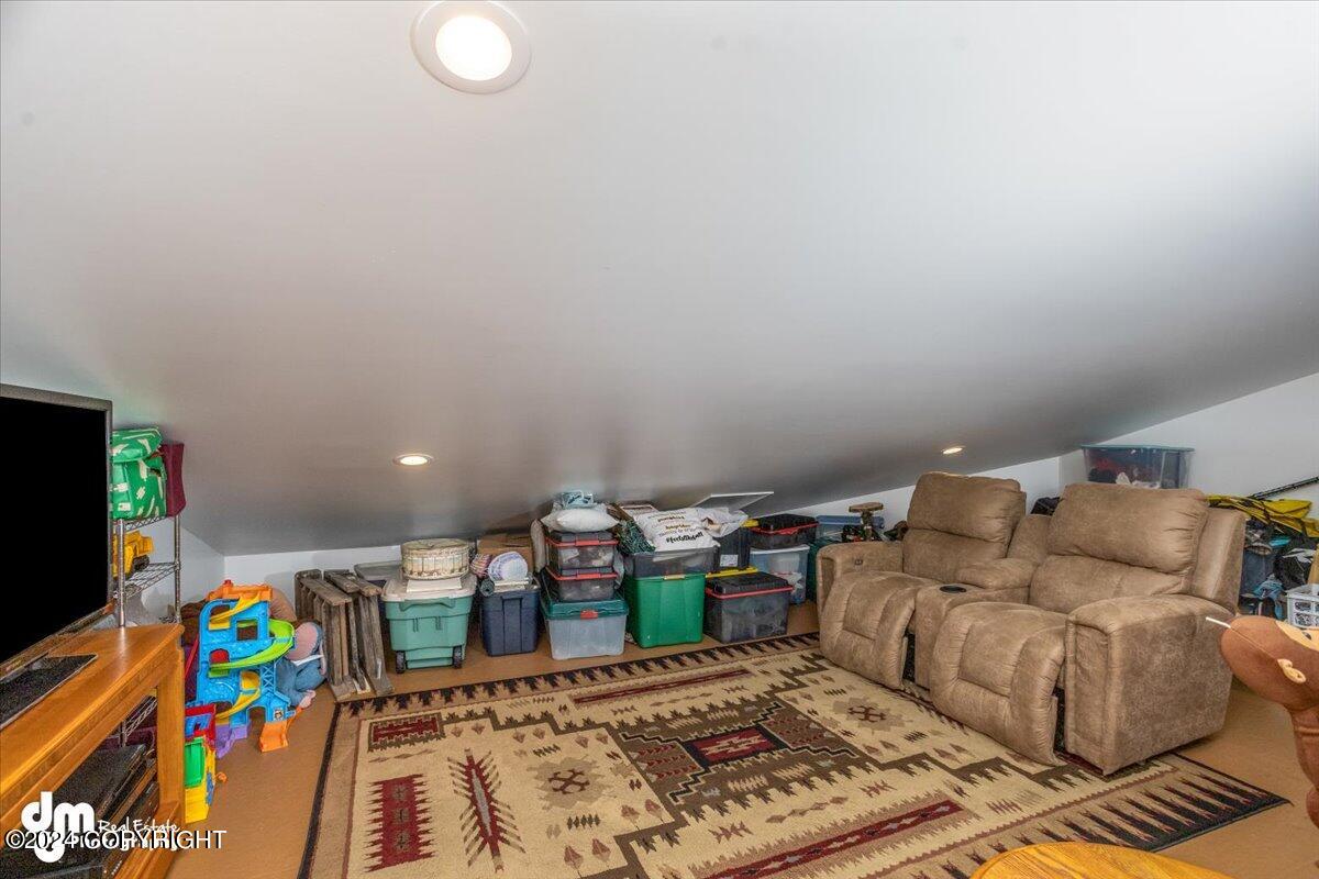 18226 S Guernsey Road Property Photo 47