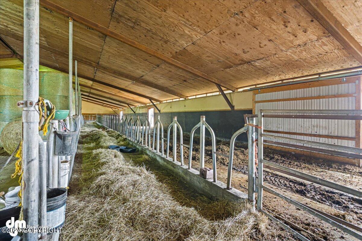 18226 S Guernsey Road Property Photo 79