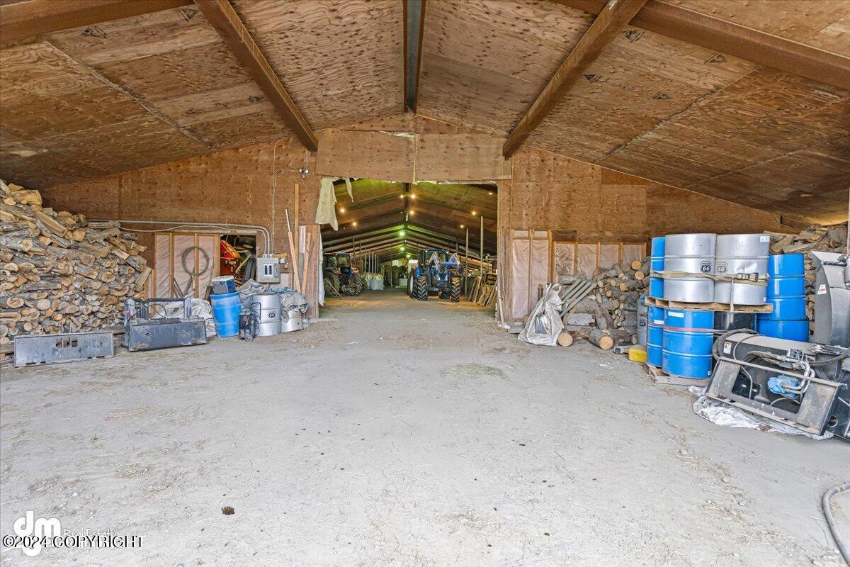 18226 S Guernsey Road Property Photo 81