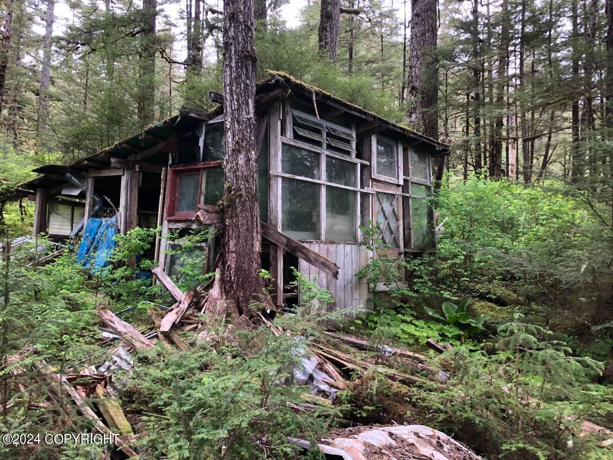 L13 Eastern Passage Property Photo 2