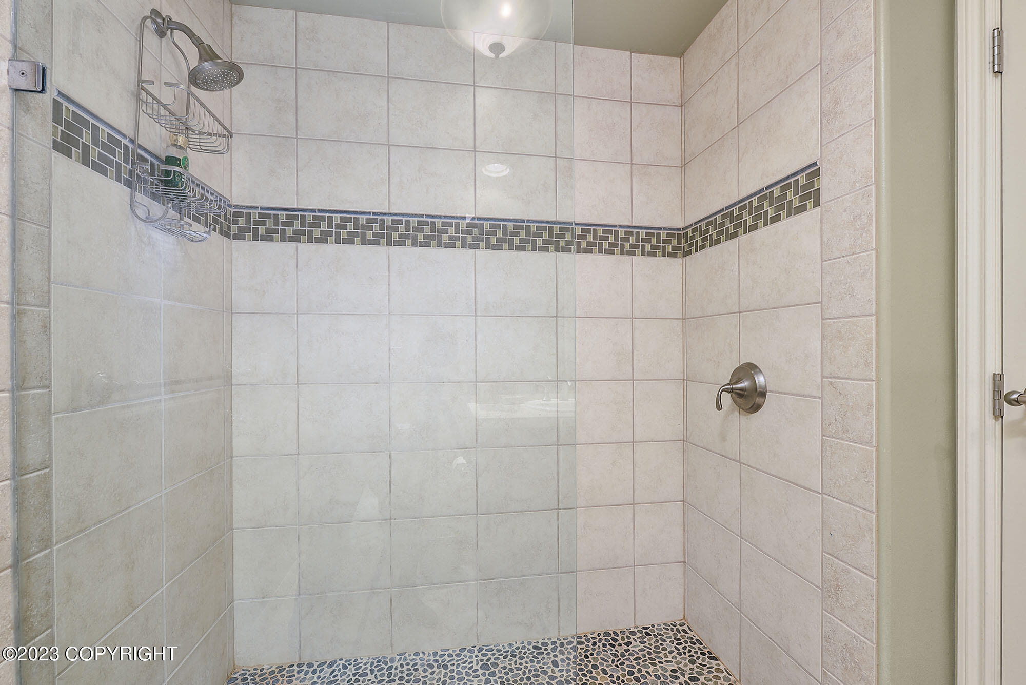 932 Quiet Creek Drive Property Photo 28