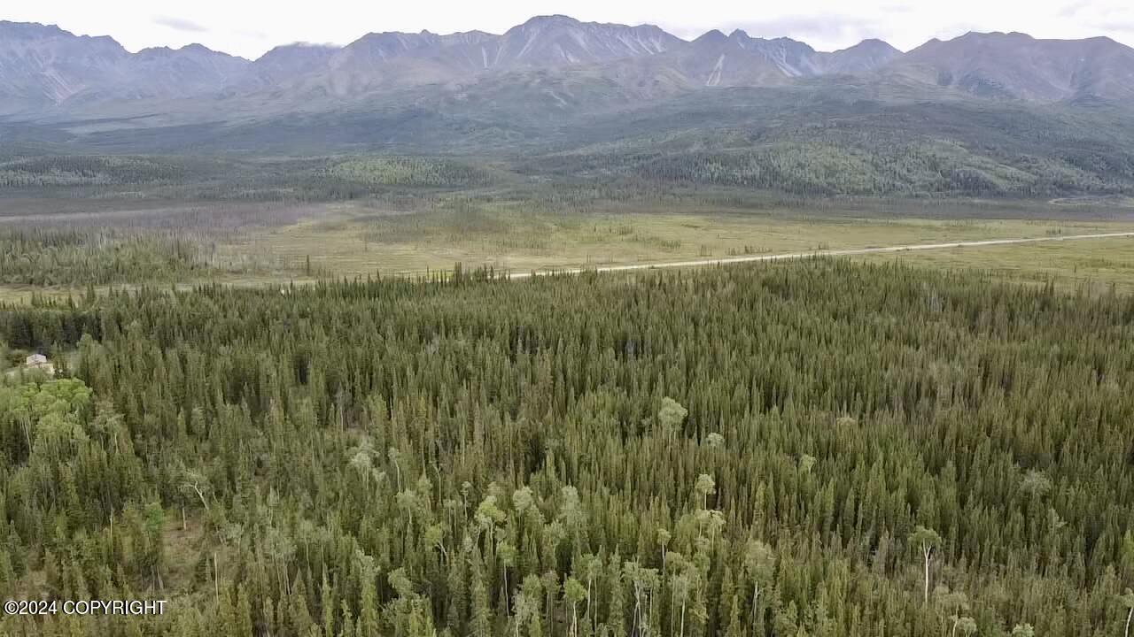 1327.6 B3 Alaska Highway Property Photo 13