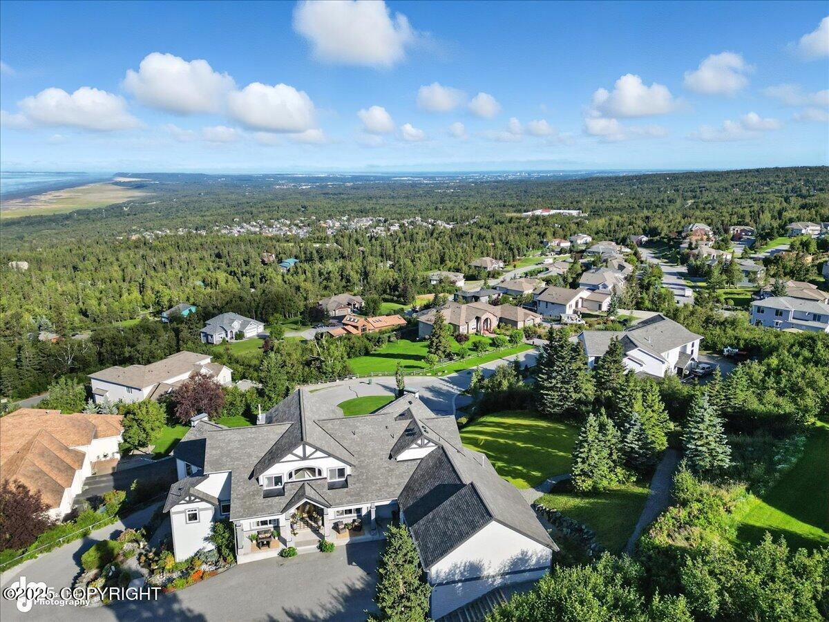 16957 Bedford Chase Circle Property Photo 81
