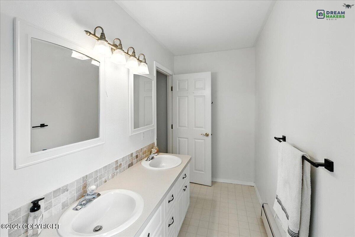 52647 Suzanne Avenue Property Photo 49