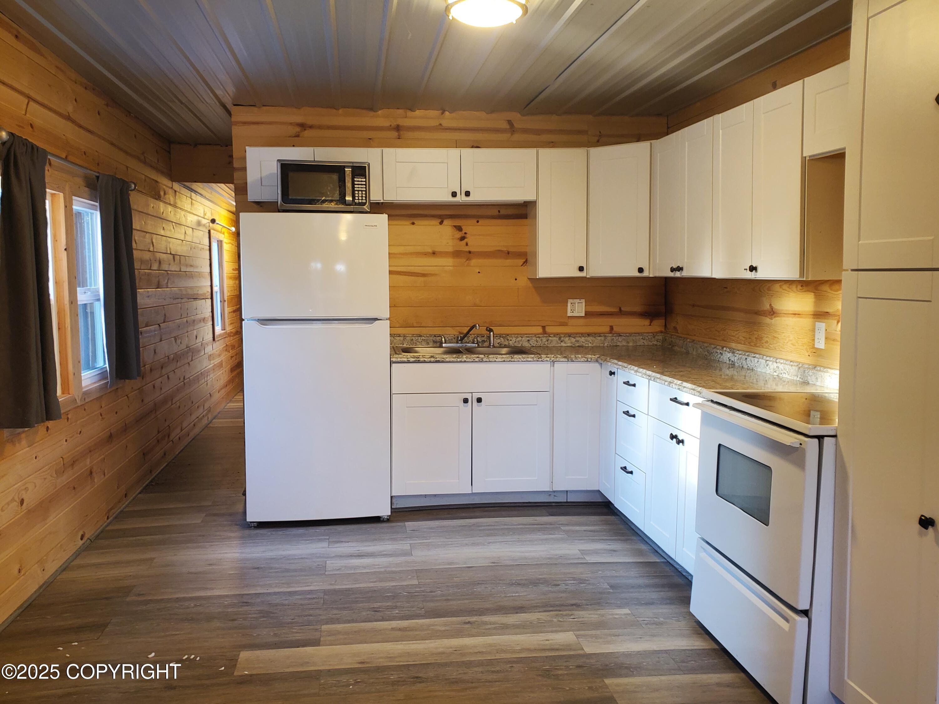 38185 Chelsey Street Property Photo 12