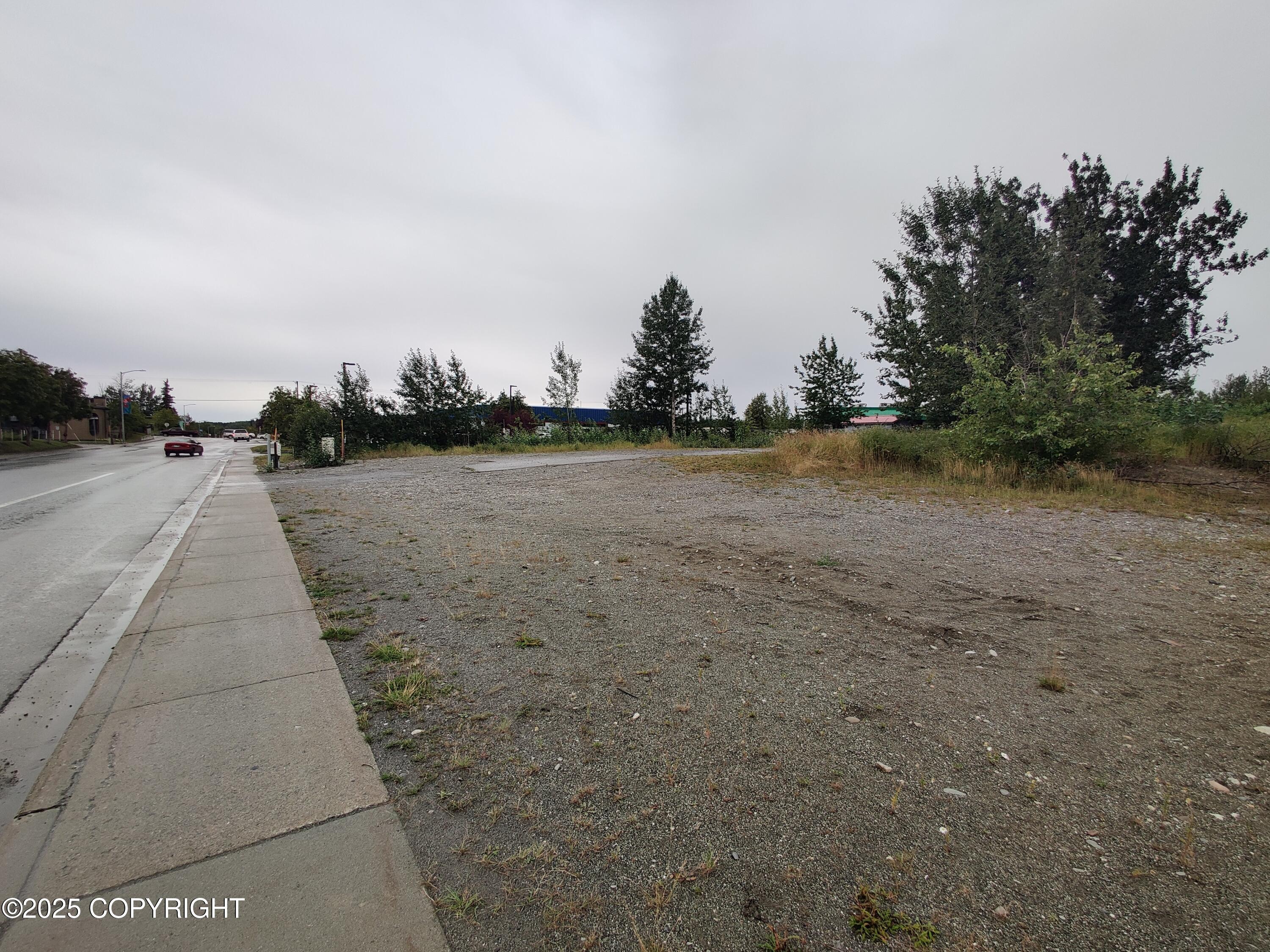 453 E Swanson Avenue Property Photo 2