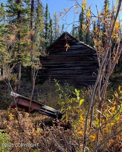 Mile 188.2 Glenn Highway Property Photo 6