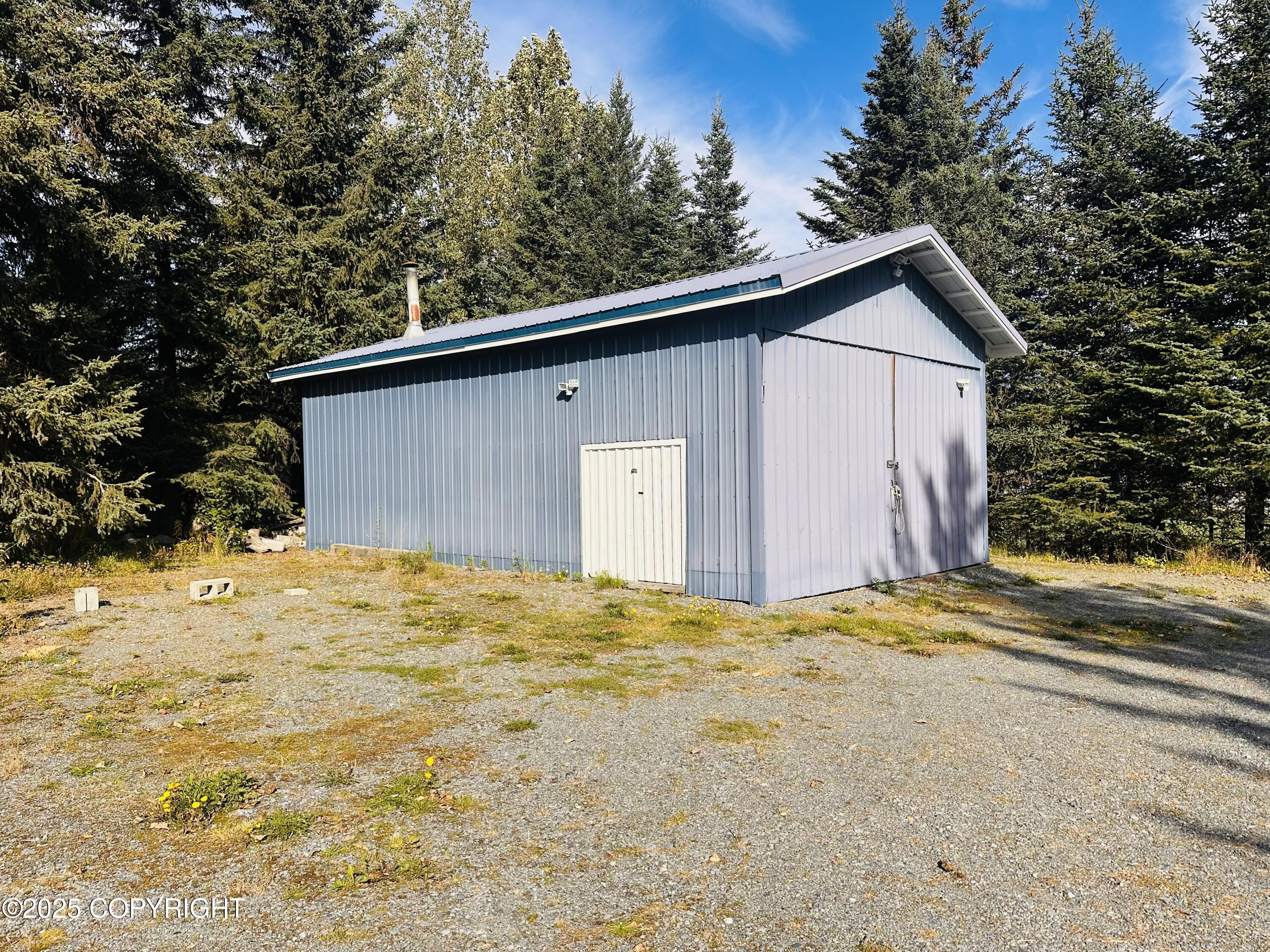 73340 School Avenue Property Photo 3