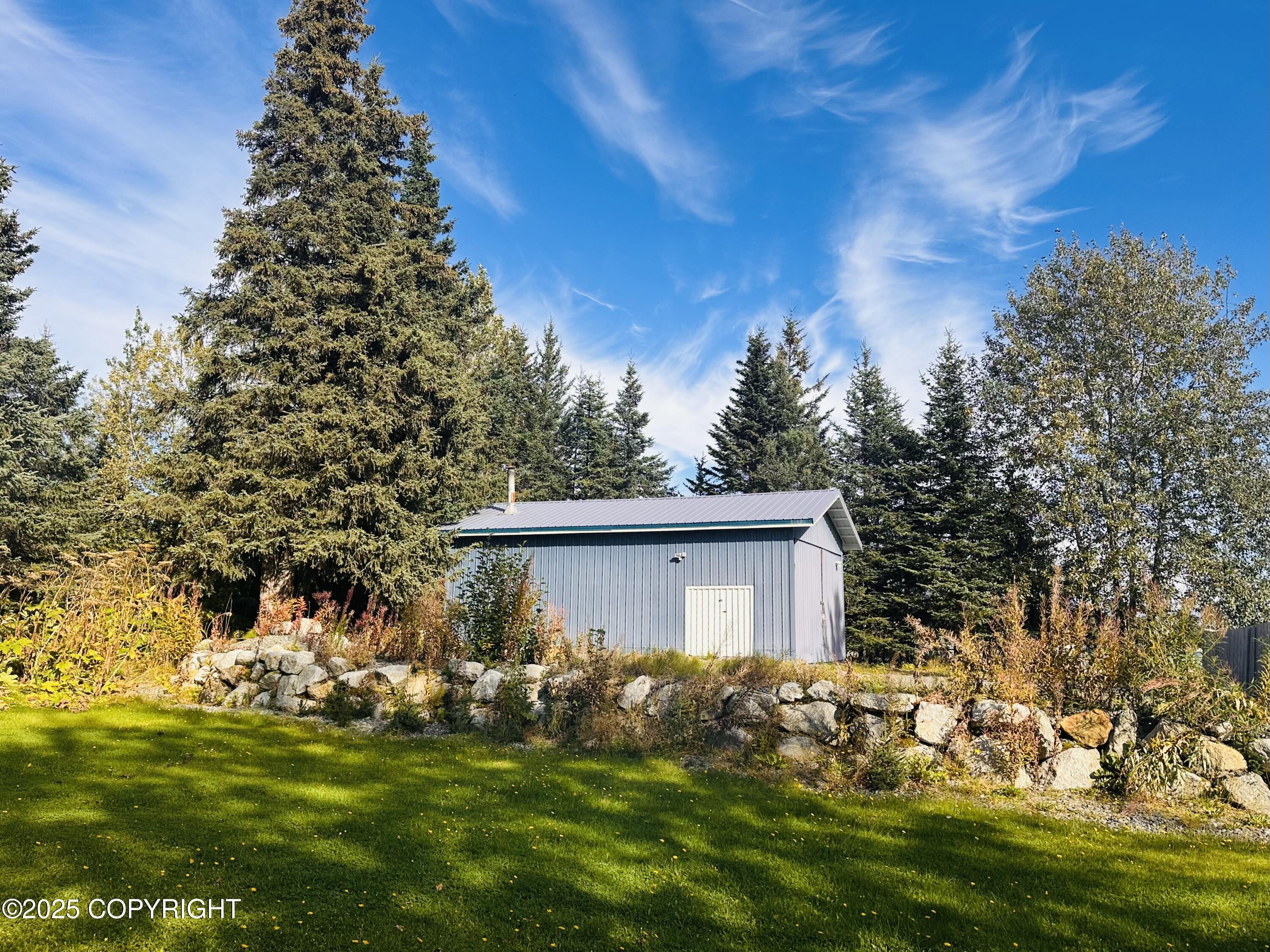 73340 School Avenue Property Photo 4