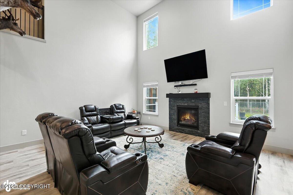 8967 E Wolf Creek Road Property Photo 7