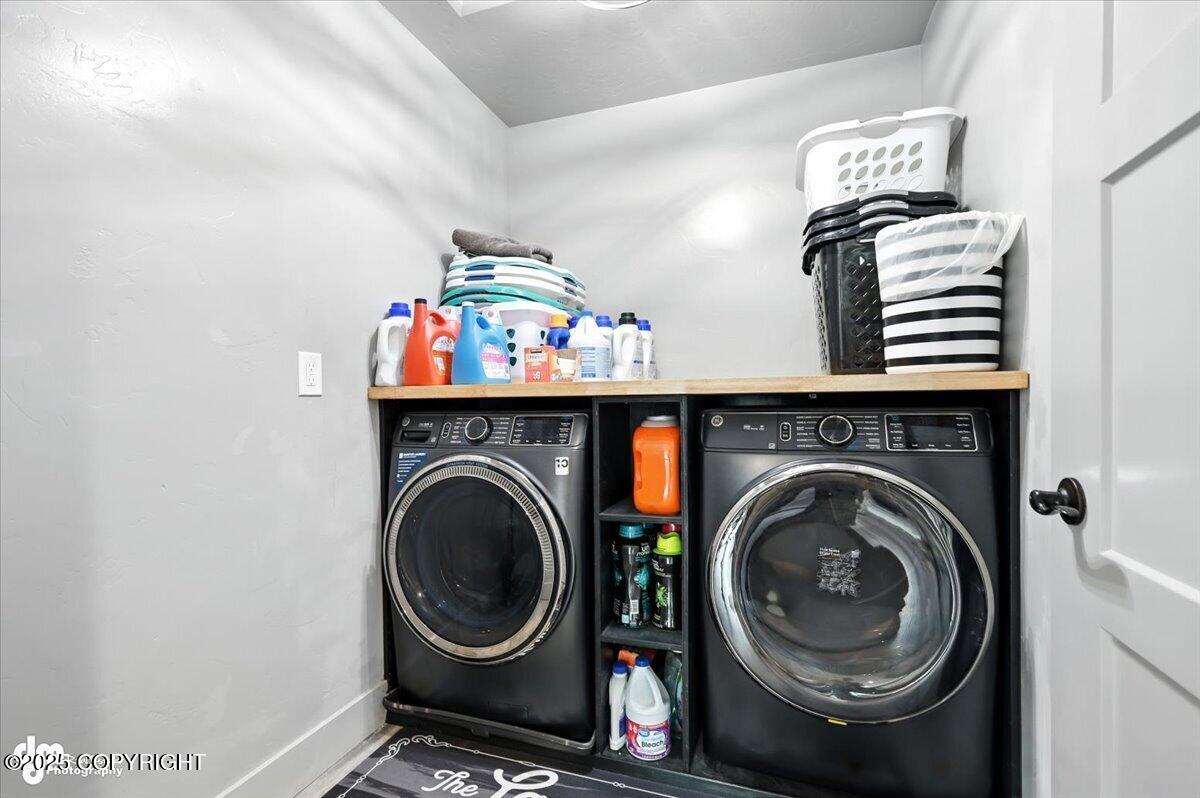 8967 E Wolf Creek Road Property Photo 44