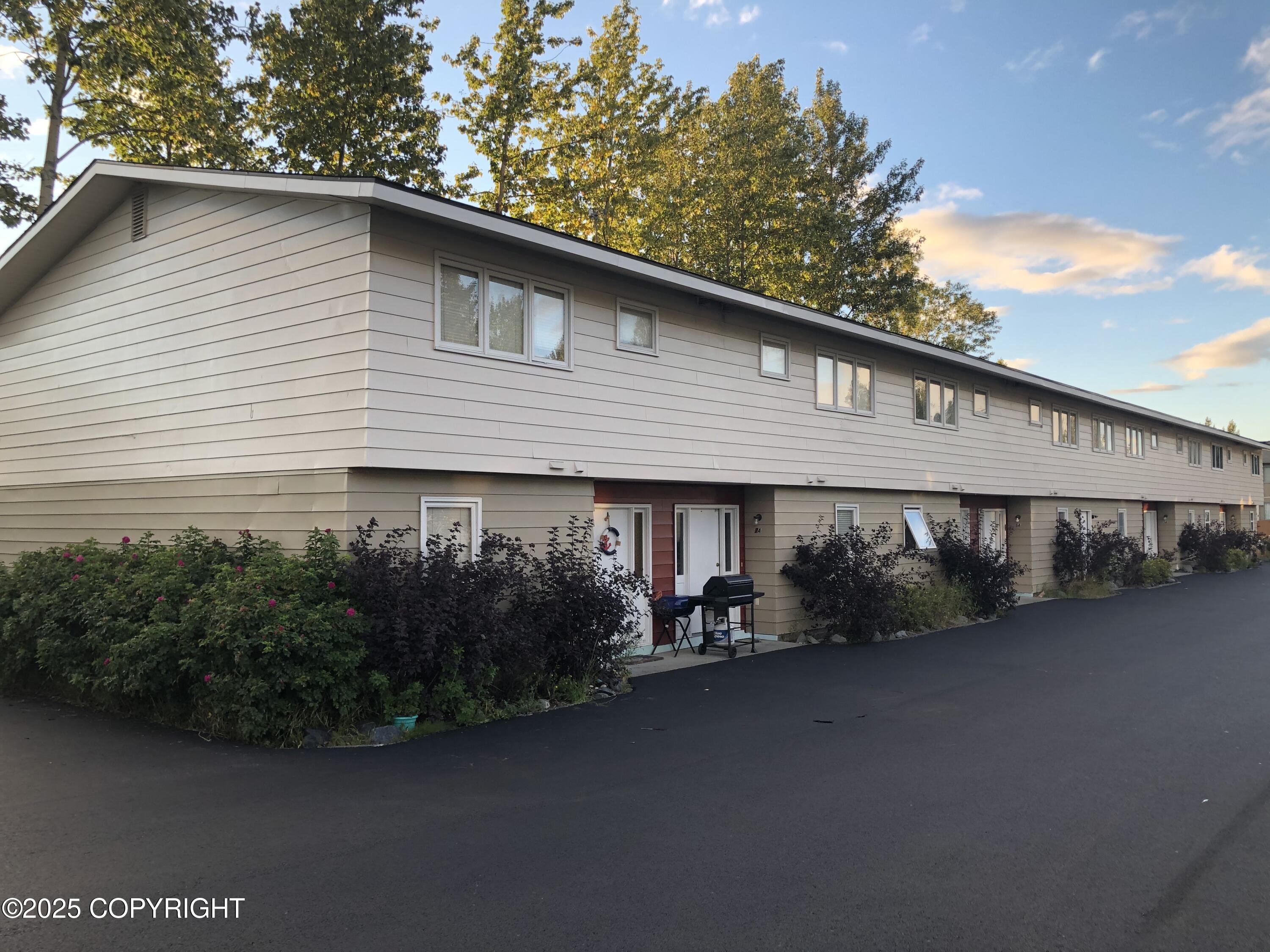 460 Dailey Avenue Property Photo 1