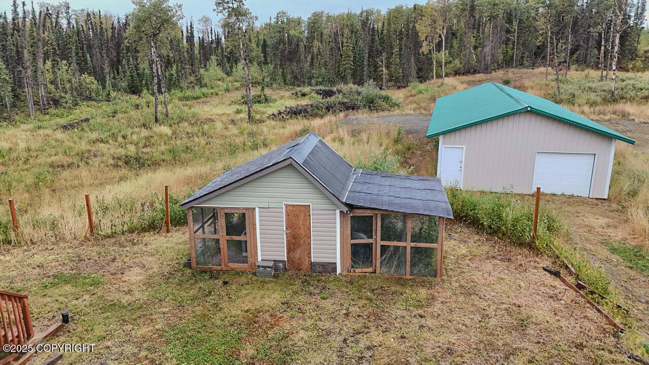 36089 Feuding / Alamo Lane Property Photo 58