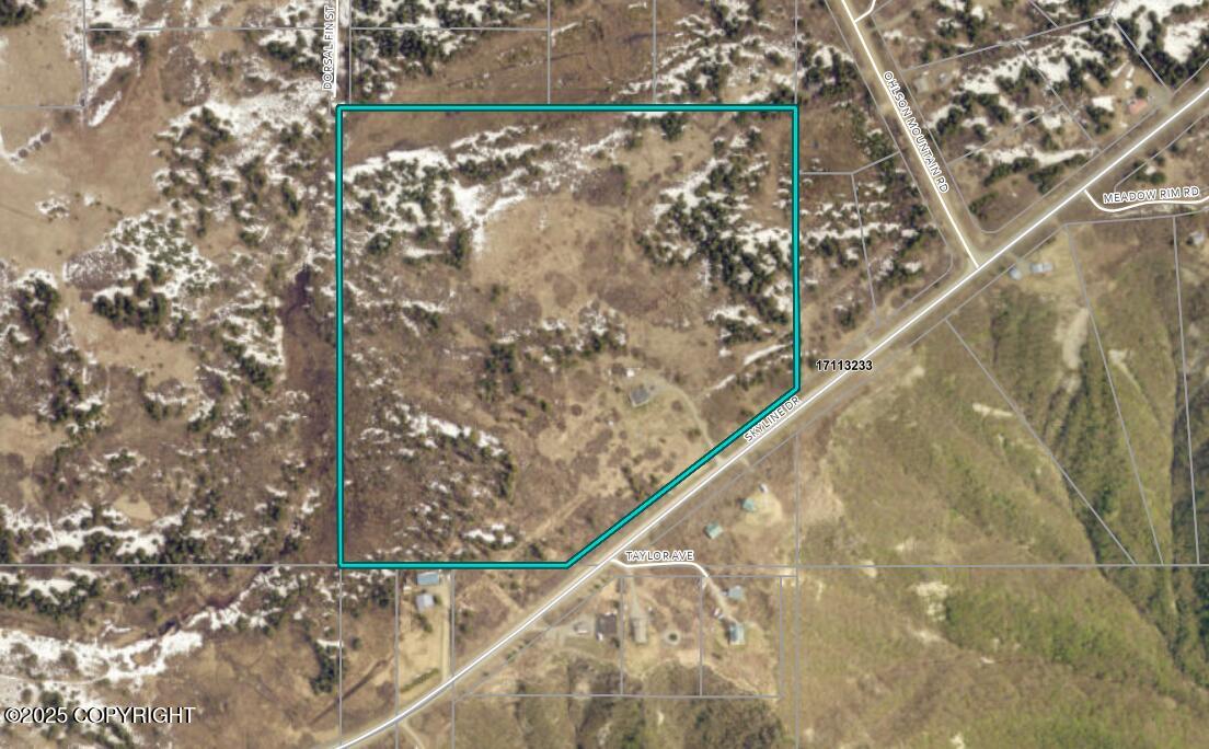 60918 Skyline Drive Property Photo 2