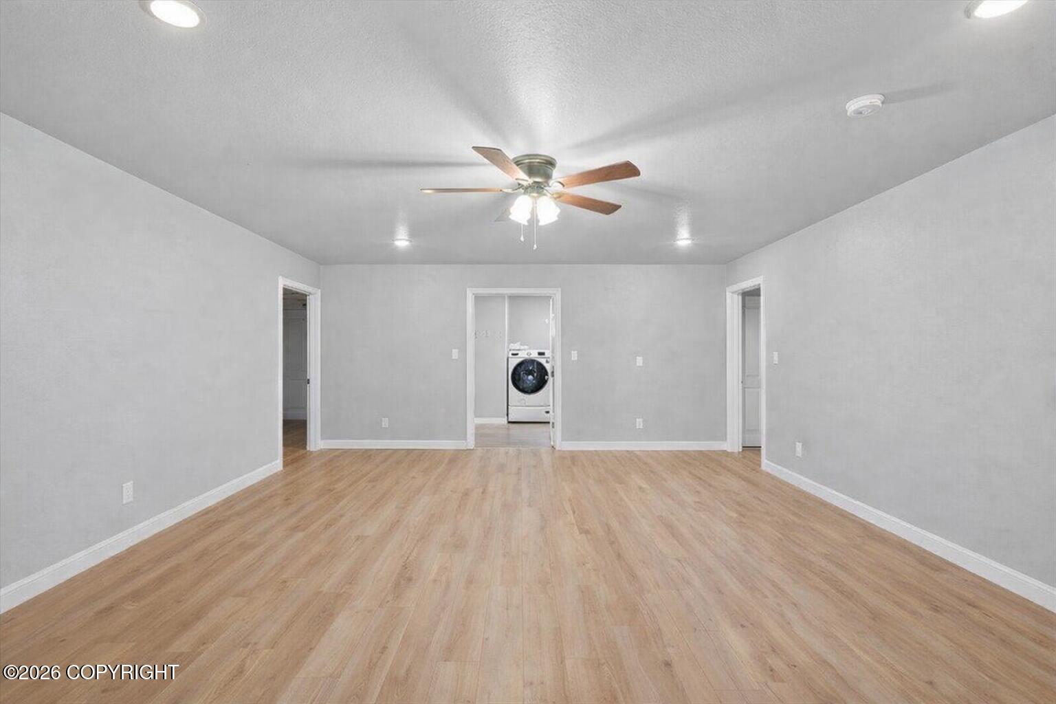 3253 W Coghlan Circle Property Photo 10