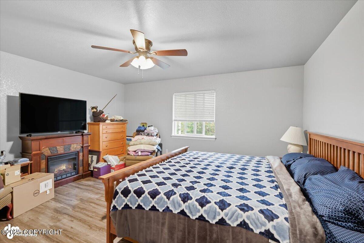3253 W Coghlan Circle Property Photo 14