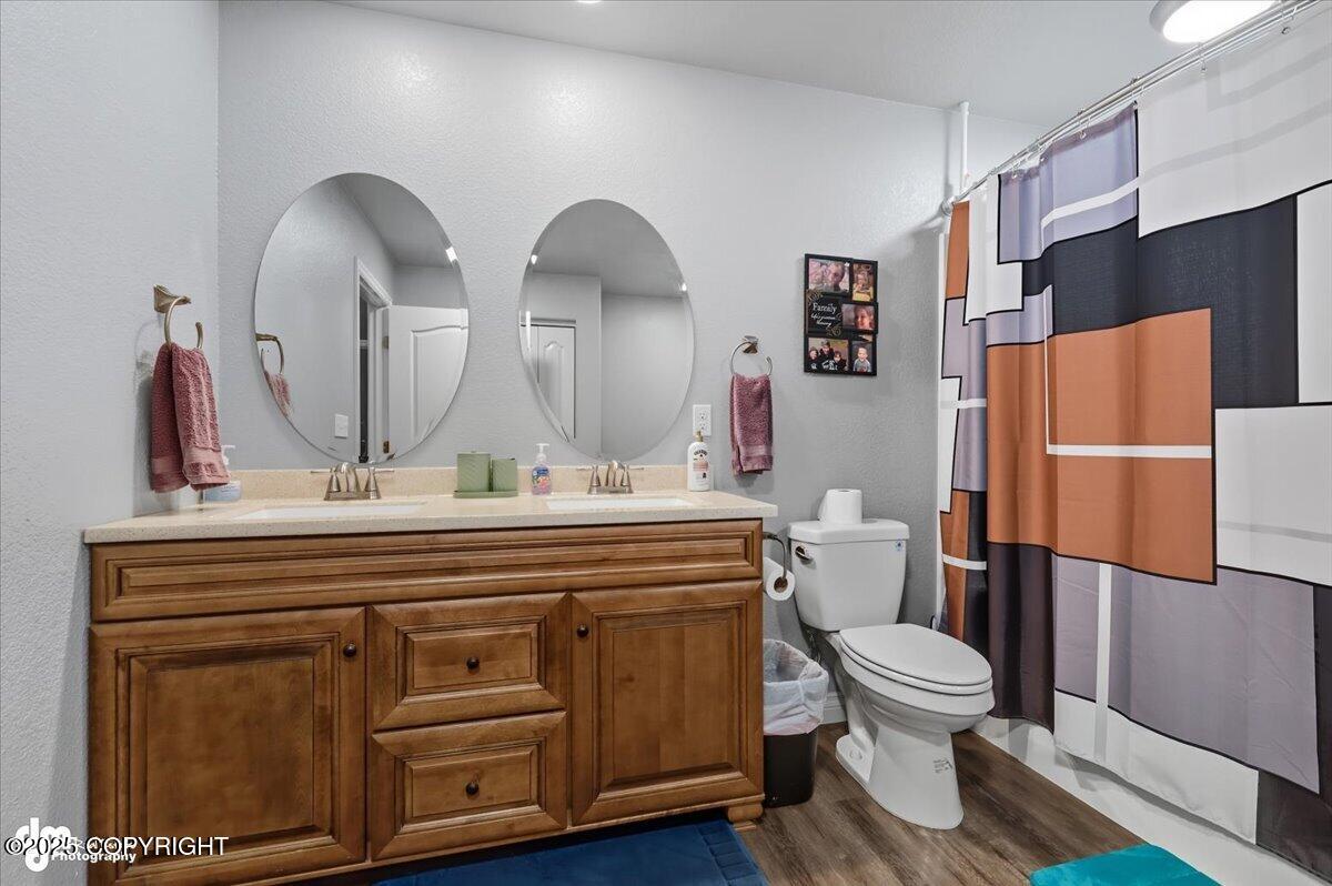 3253 W Coghlan Circle Property Photo 15