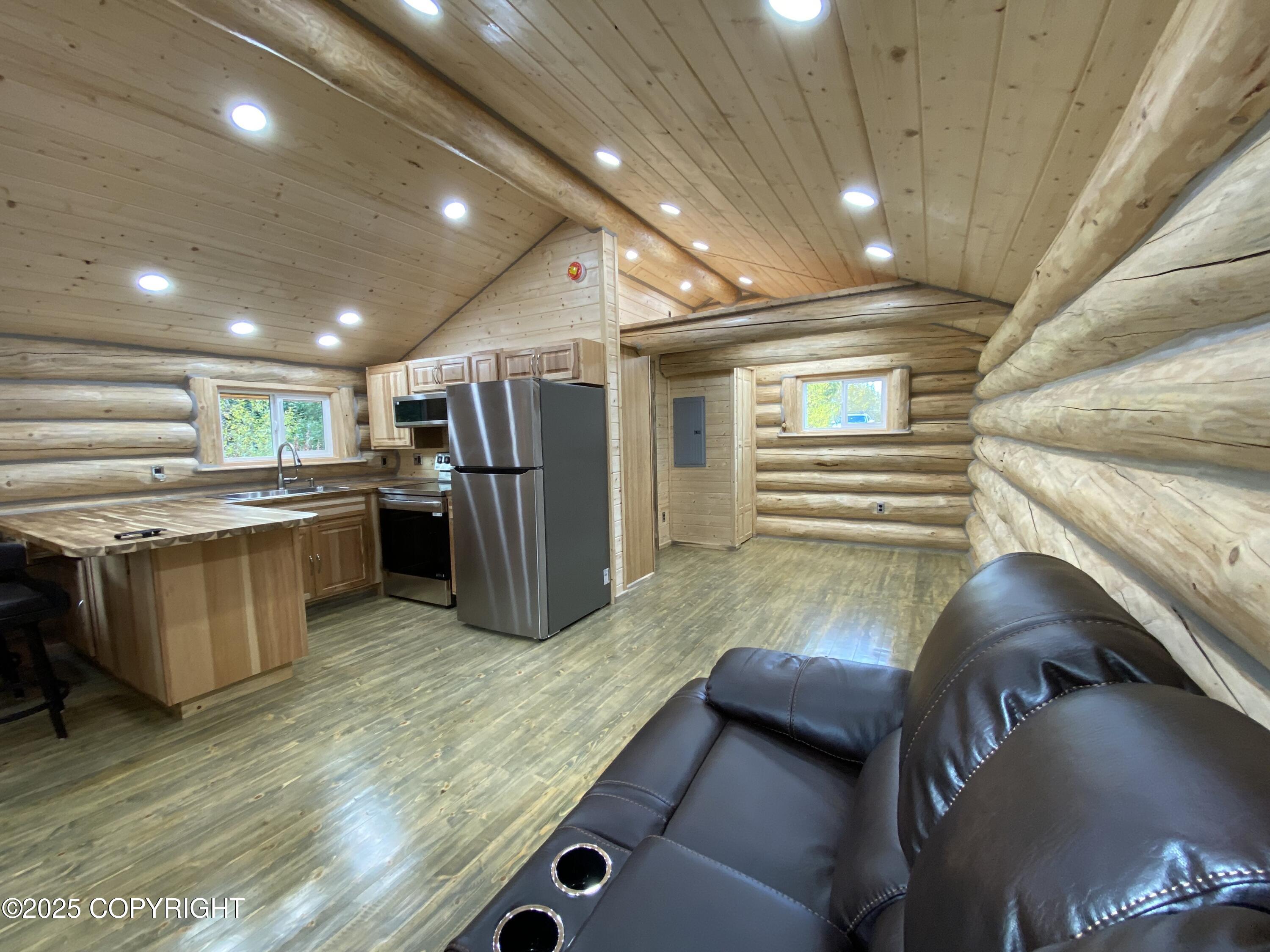 000 Milky Way Property Photo 6