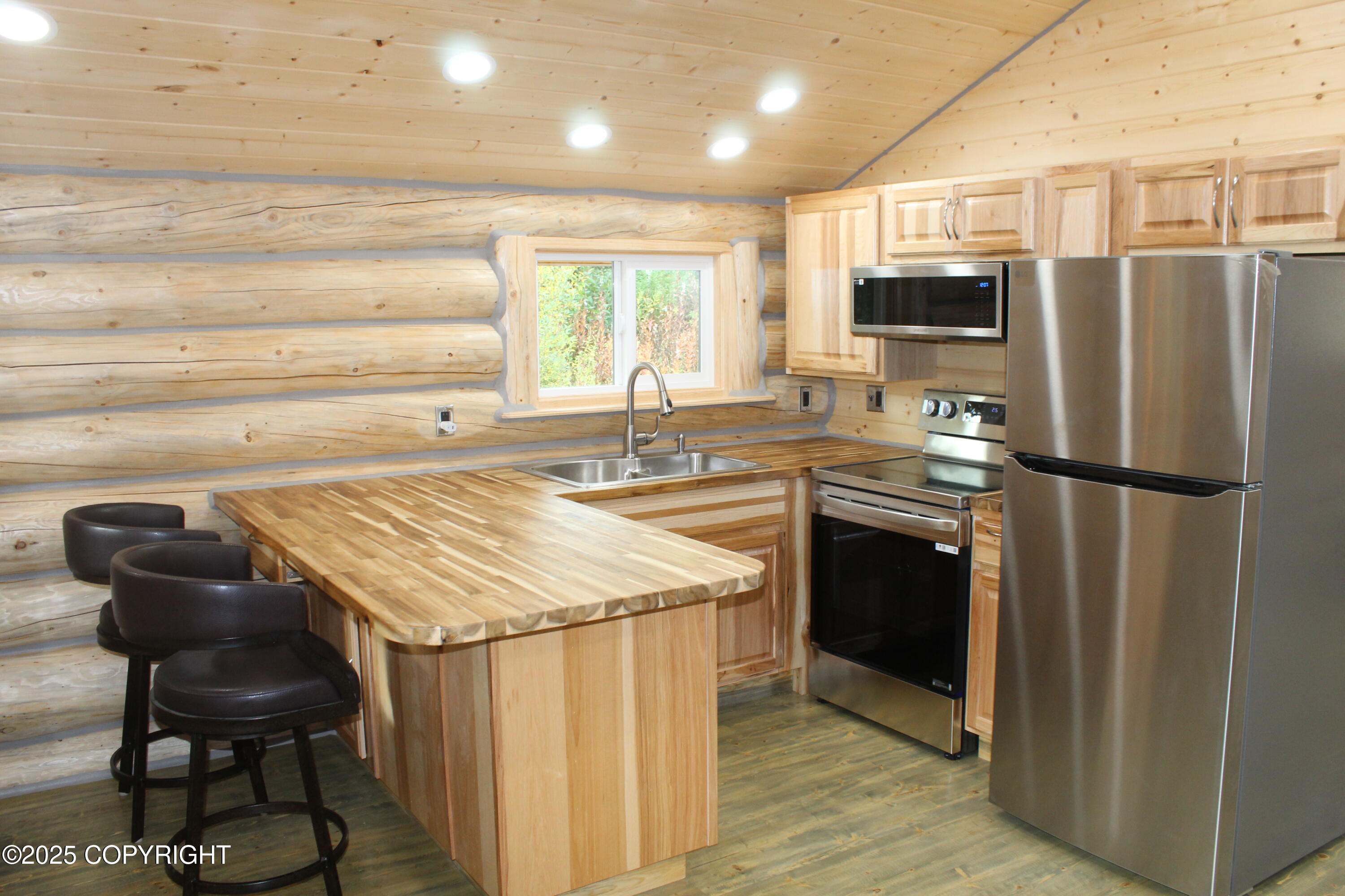 000 Milky Way Property Photo 7