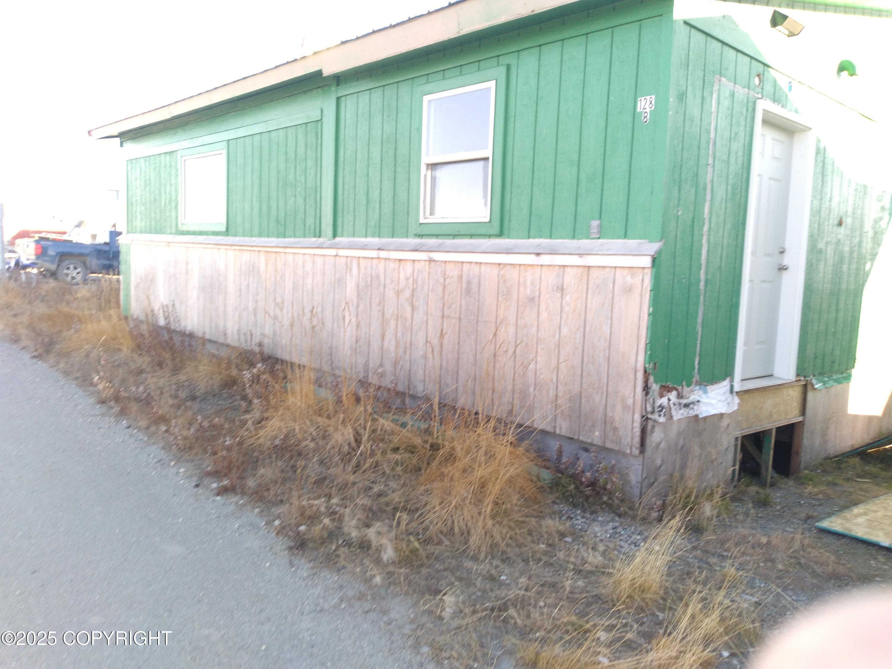 128 Shore Avenue Property Photo 8