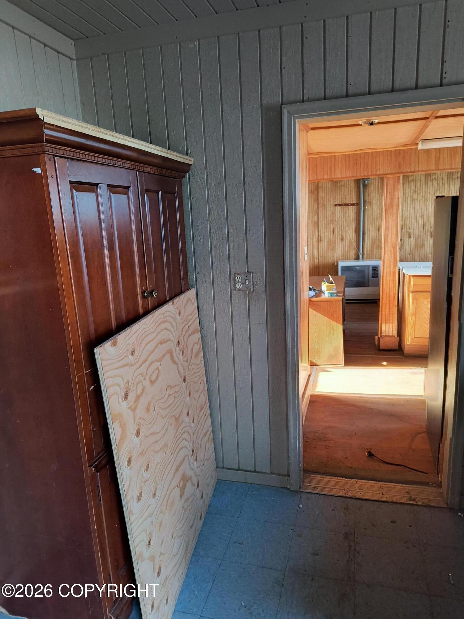 128 Shore Avenue Property Photo 27