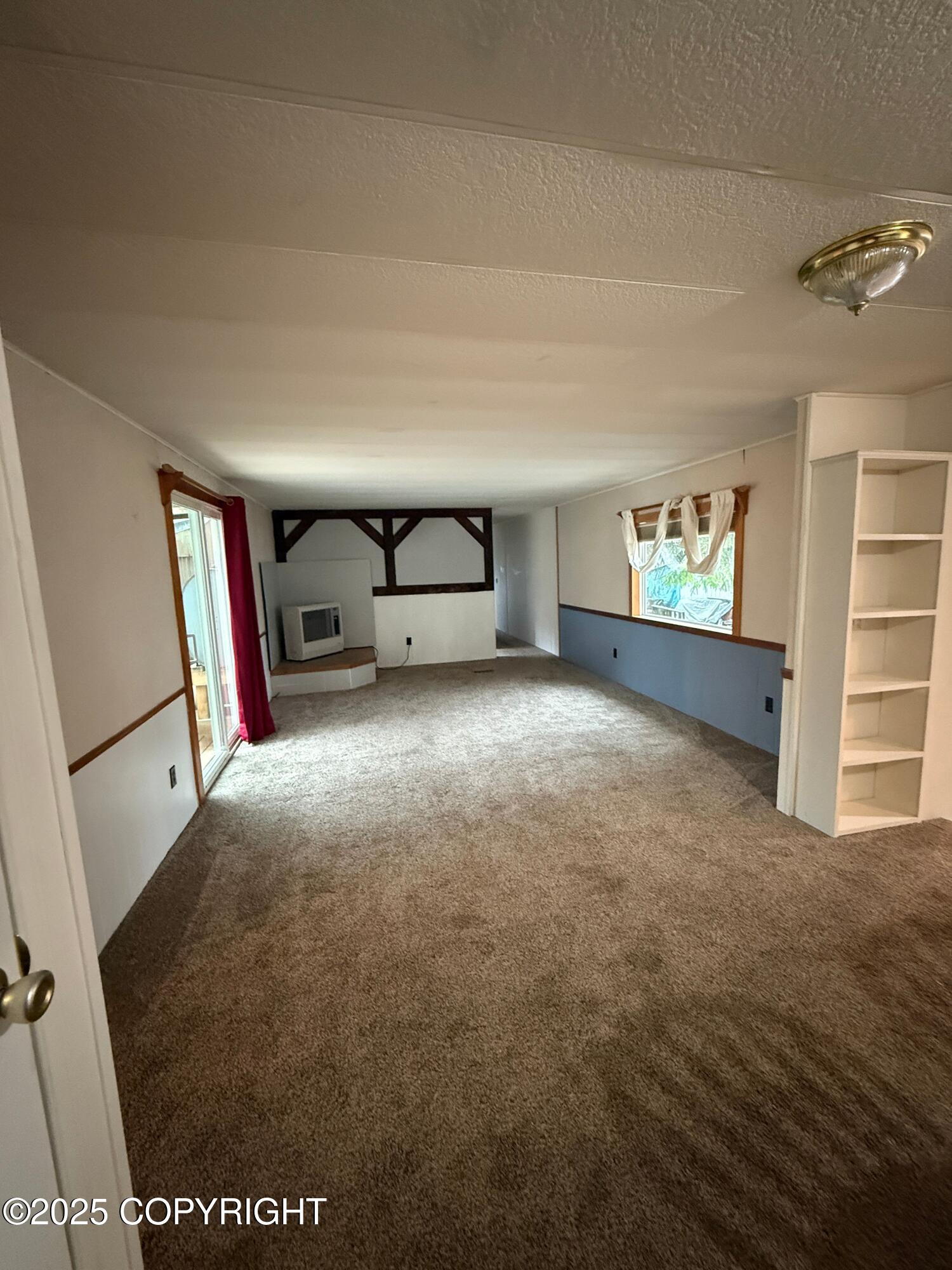 118 S 6th Street Property Photo 4