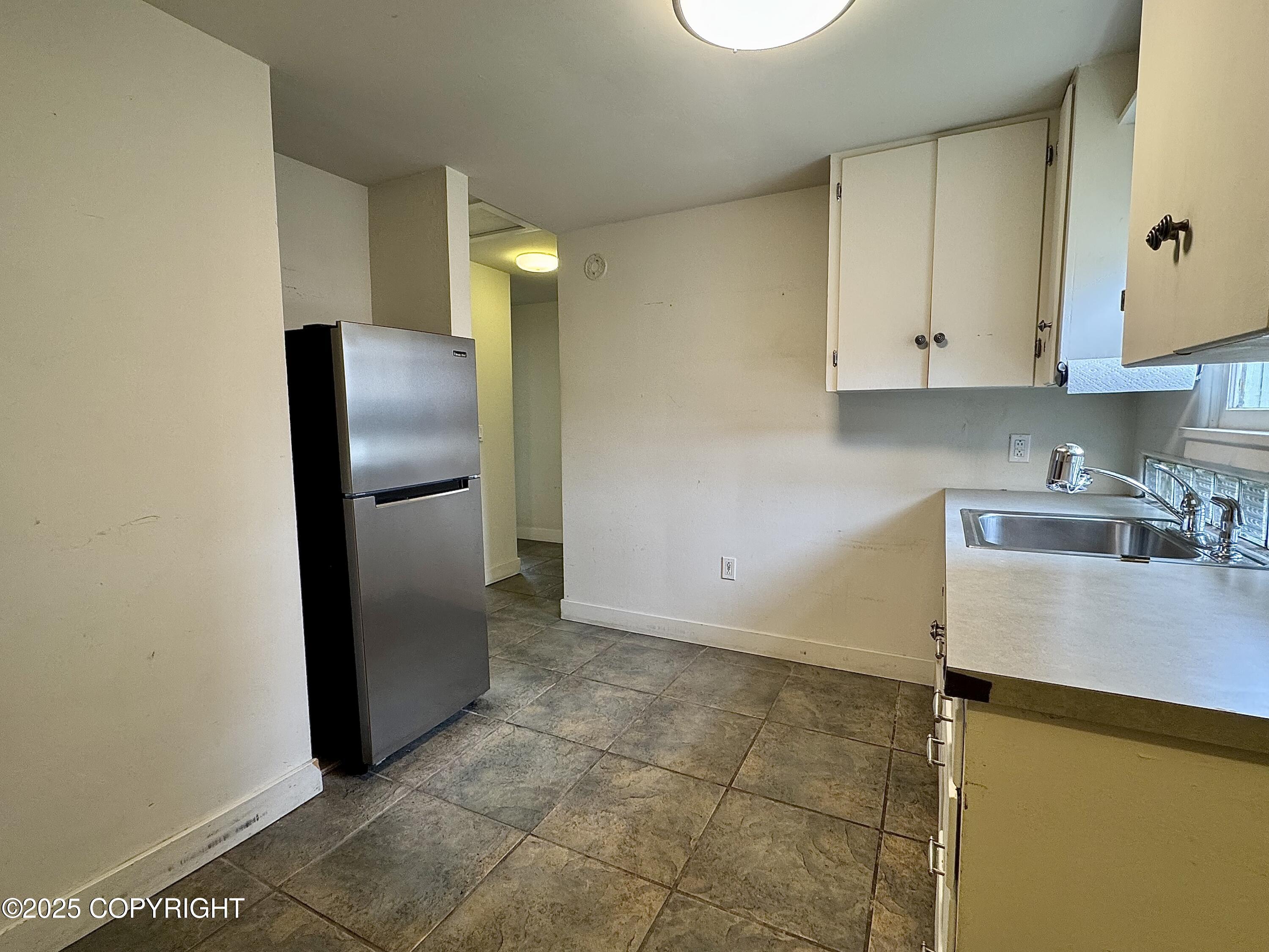 124 E 7th Avenue Property Photo 19