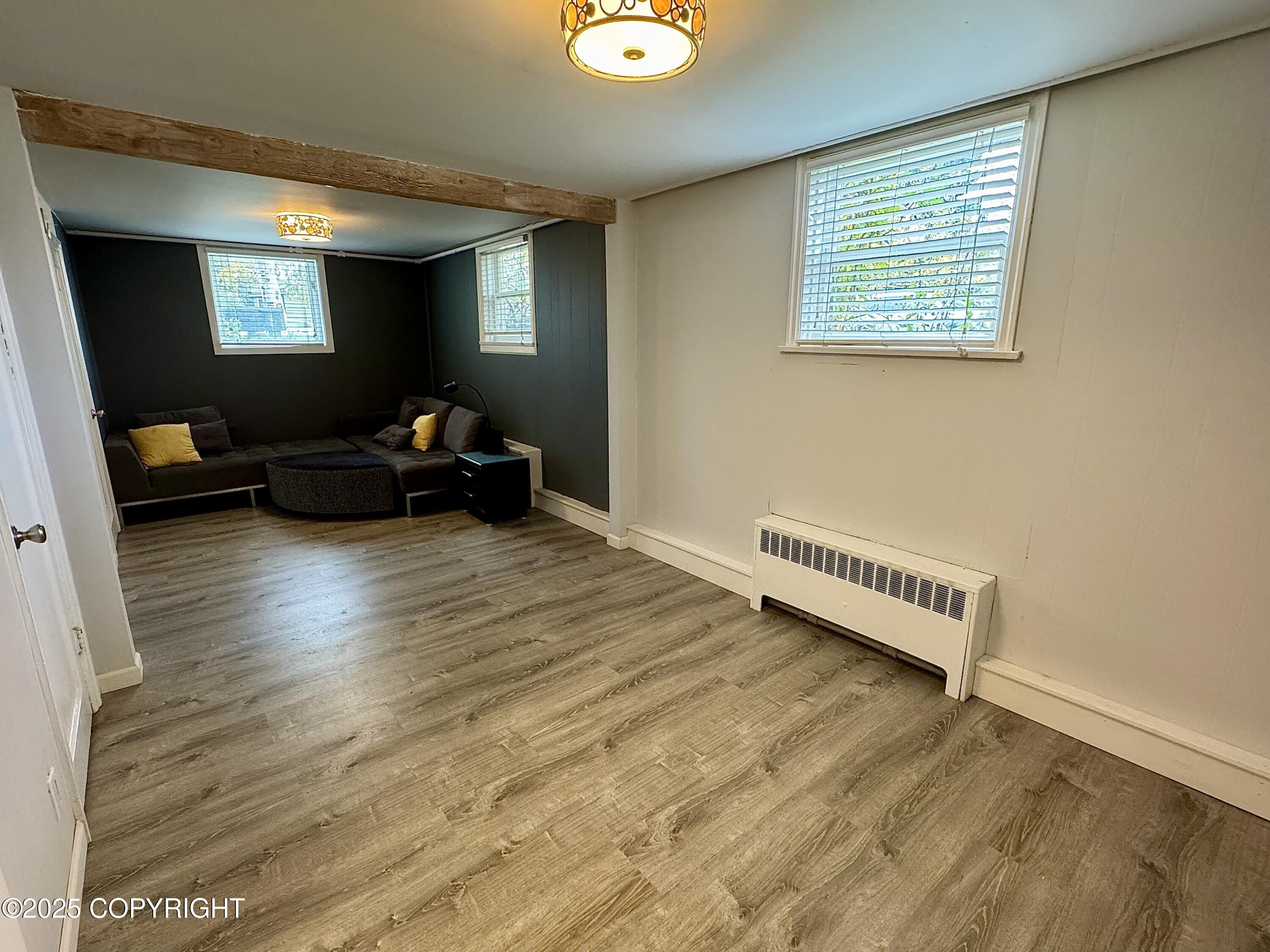 124 E 7th Avenue Property Photo 25