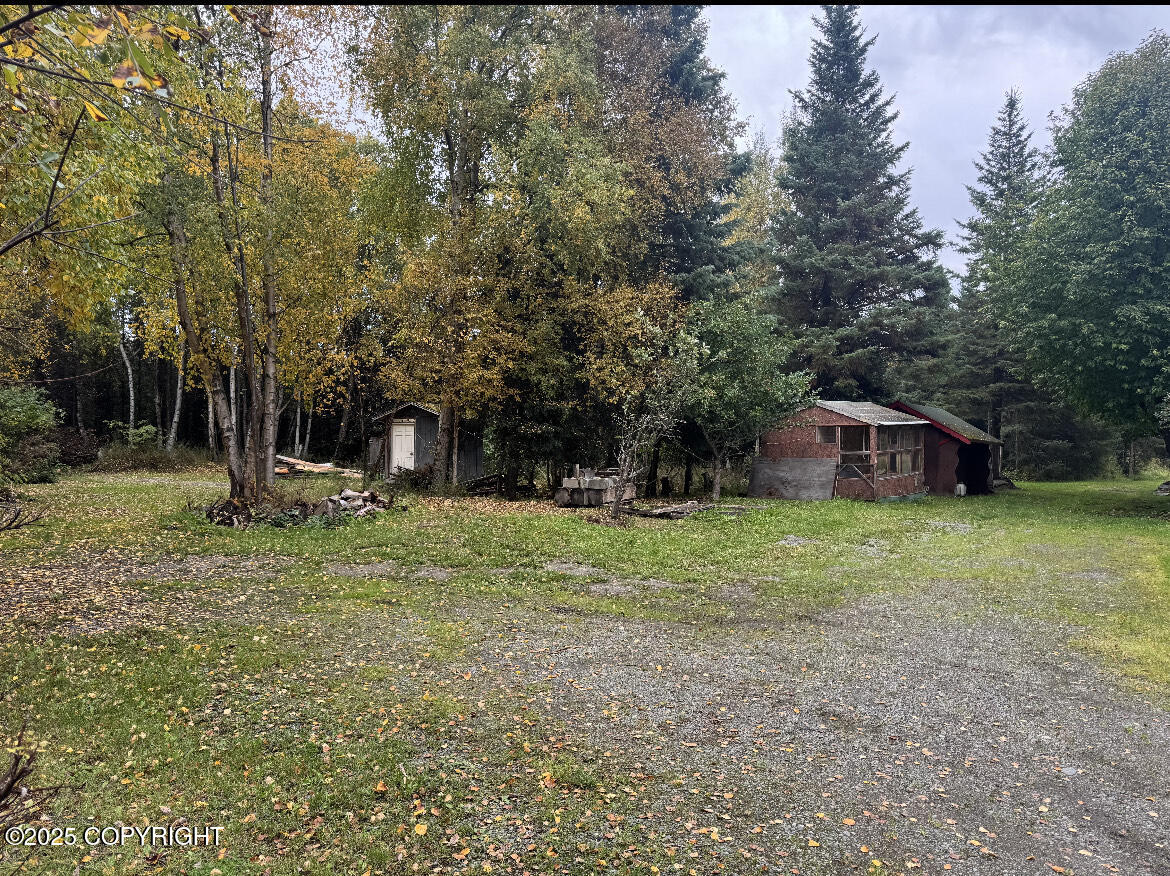 6017 Collins Way Property Photo 11
