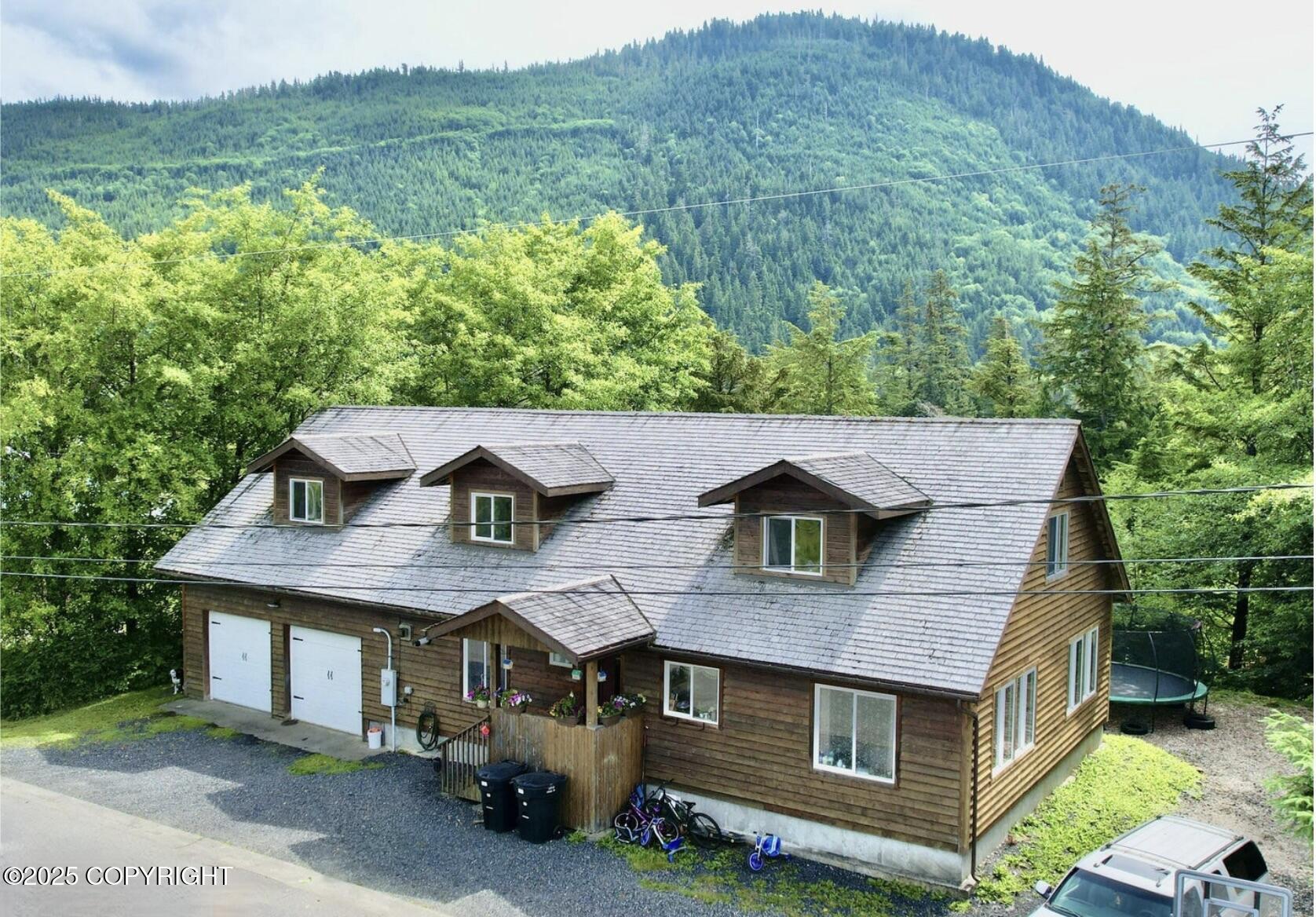 1409 Sunnyside Drive Property Photo 1