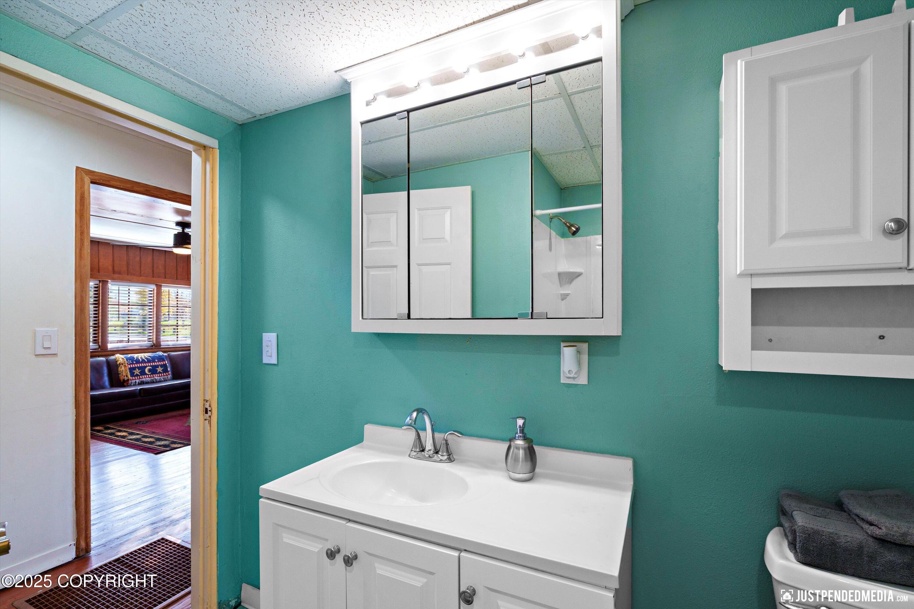 624 Karluk Street Property Photo 26