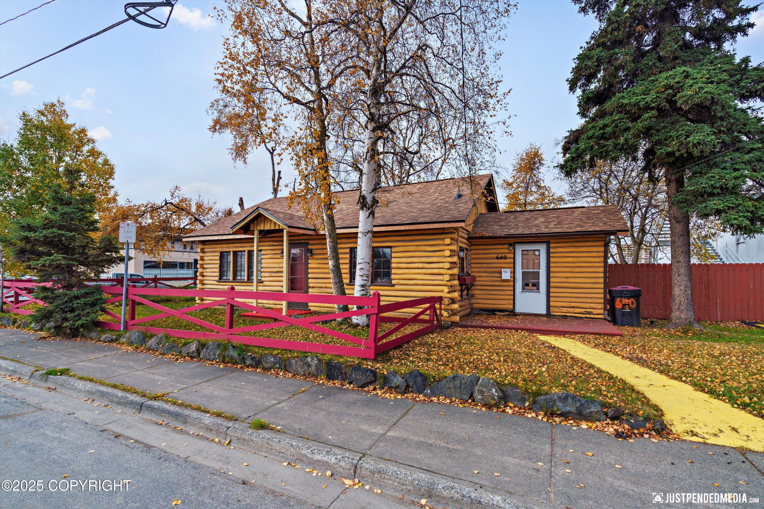 624 Karluk Street Property Photo 31