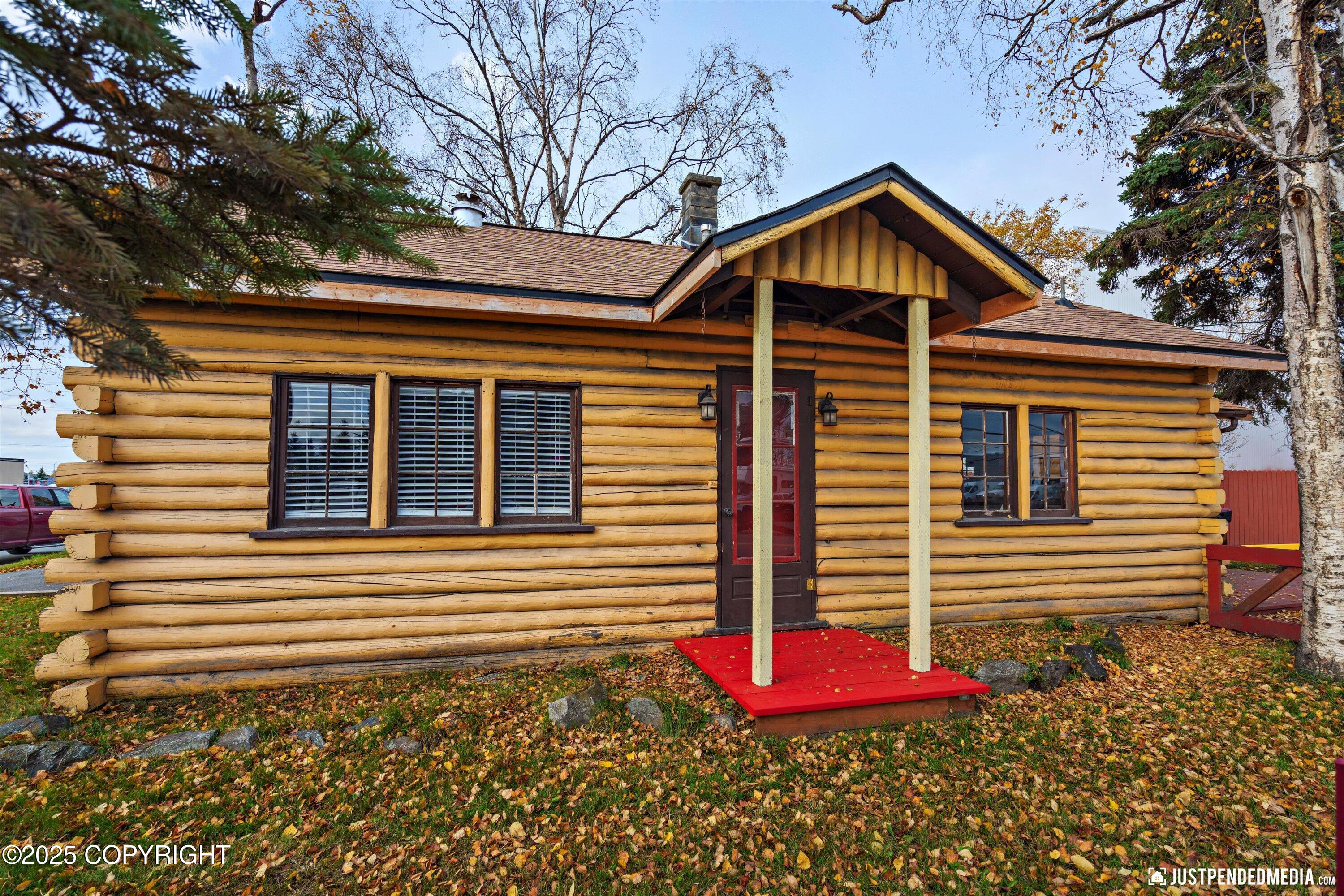 624 Karluk Street Property Photo 33
