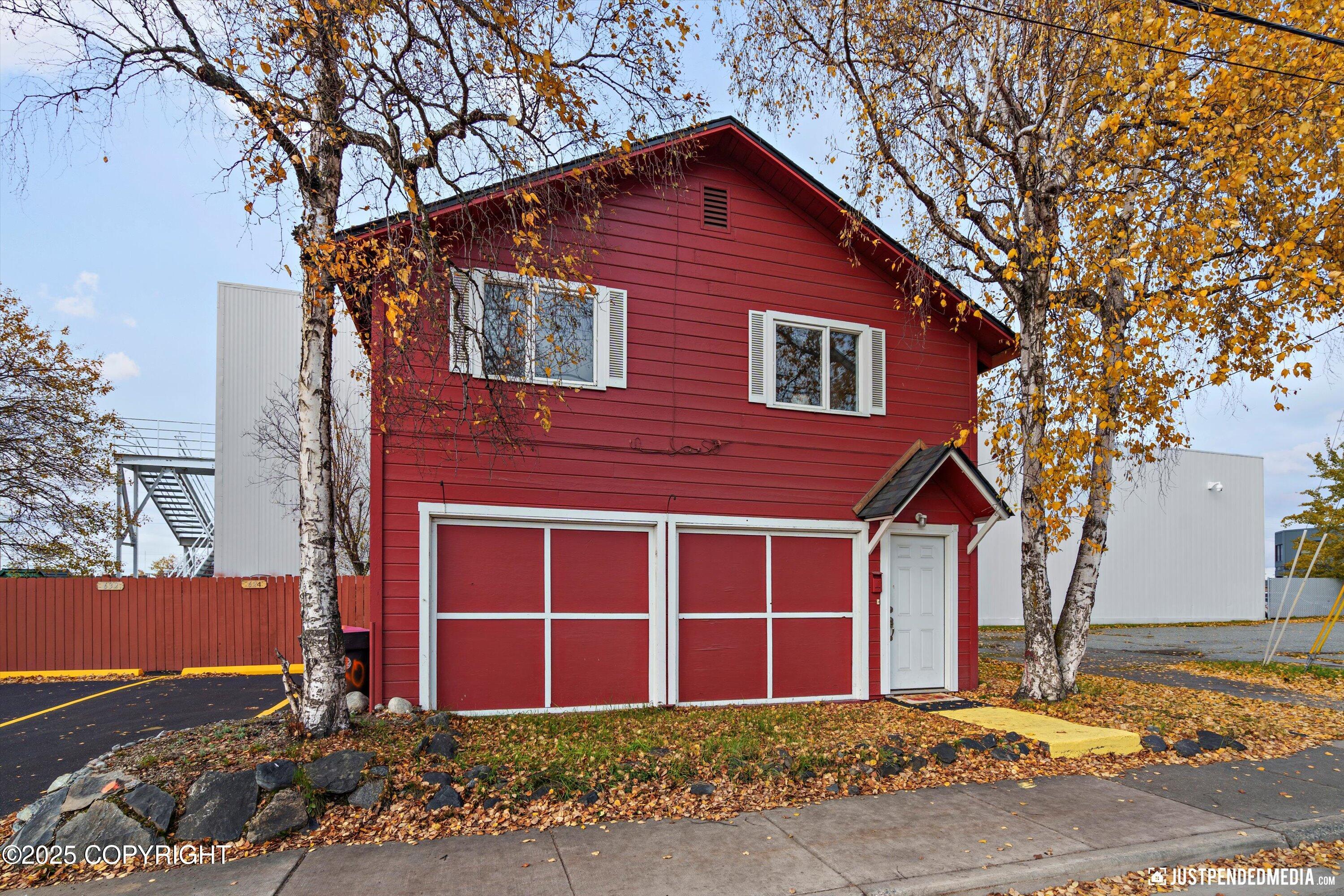 624 Karluk Street Property Photo 35