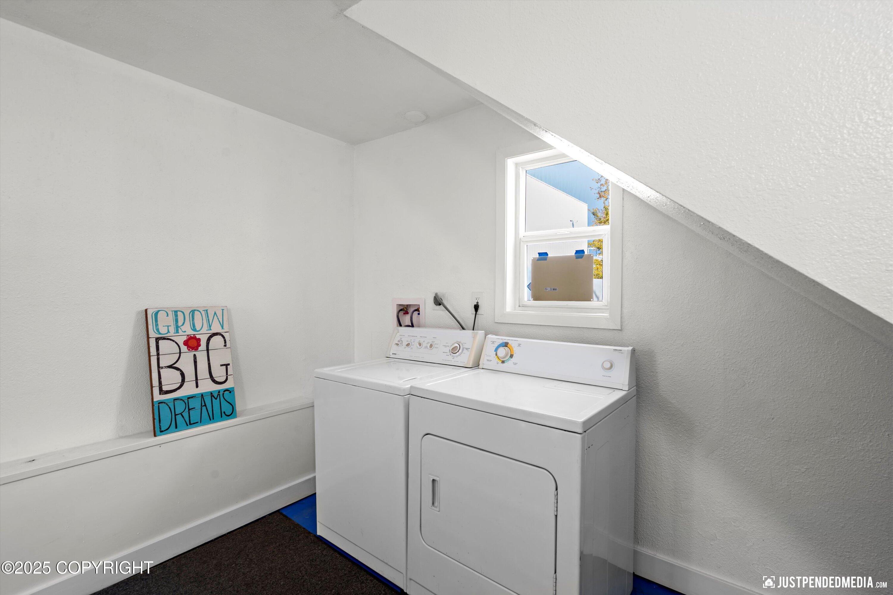 624 Karluk Street Property Photo 40