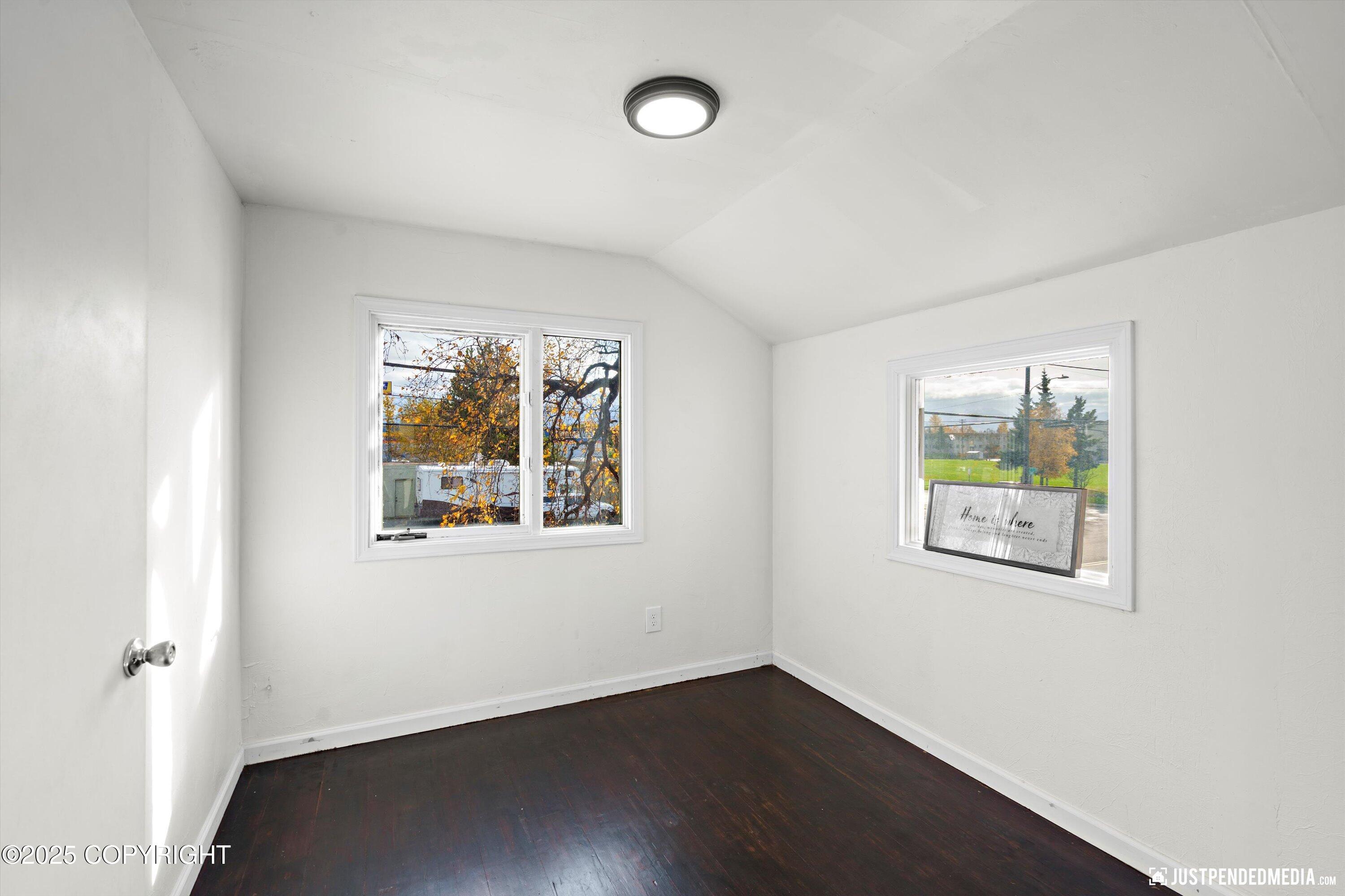 624 Karluk Street Property Photo 63