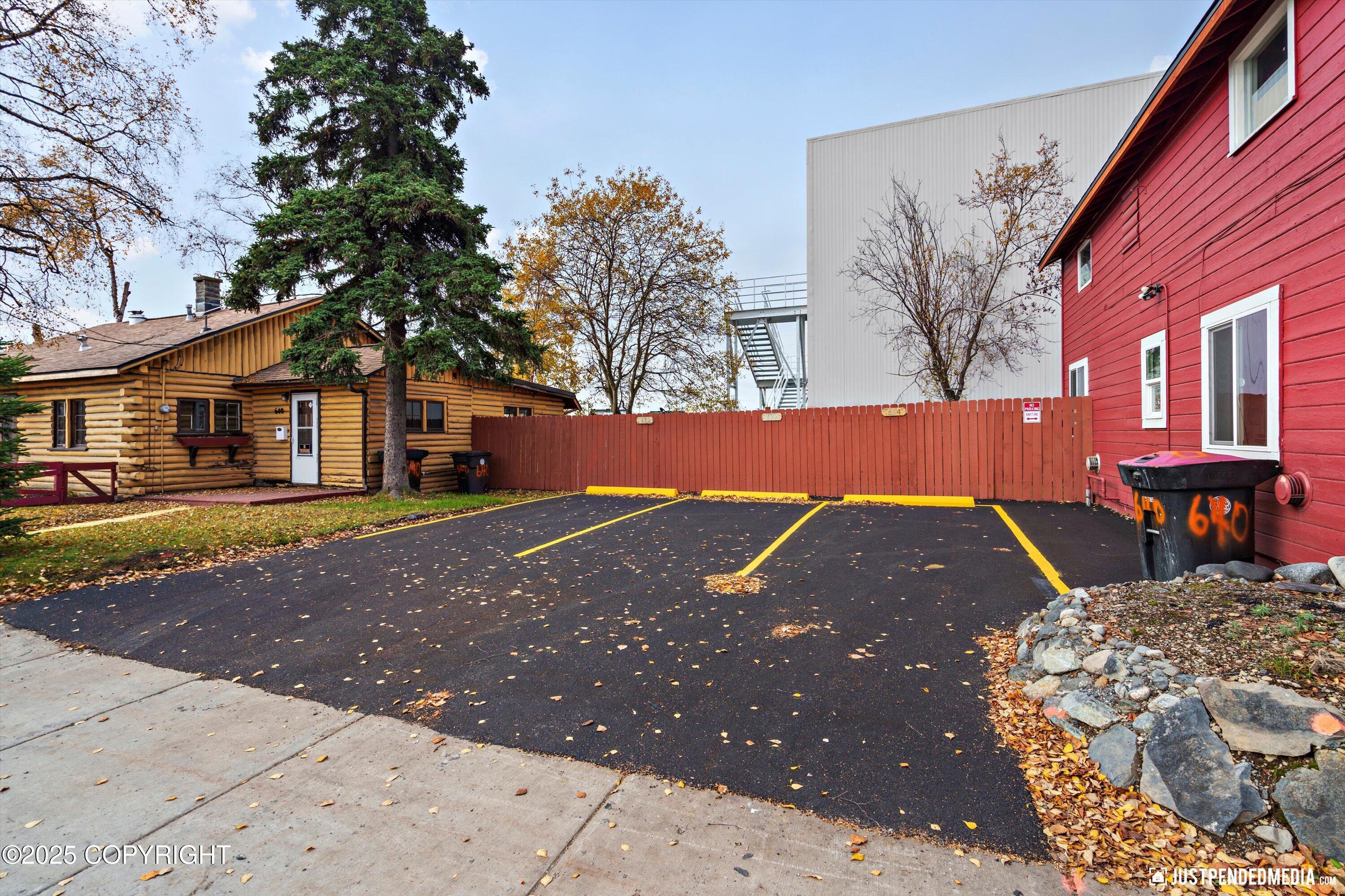 624 Karluk Street Property Photo 71