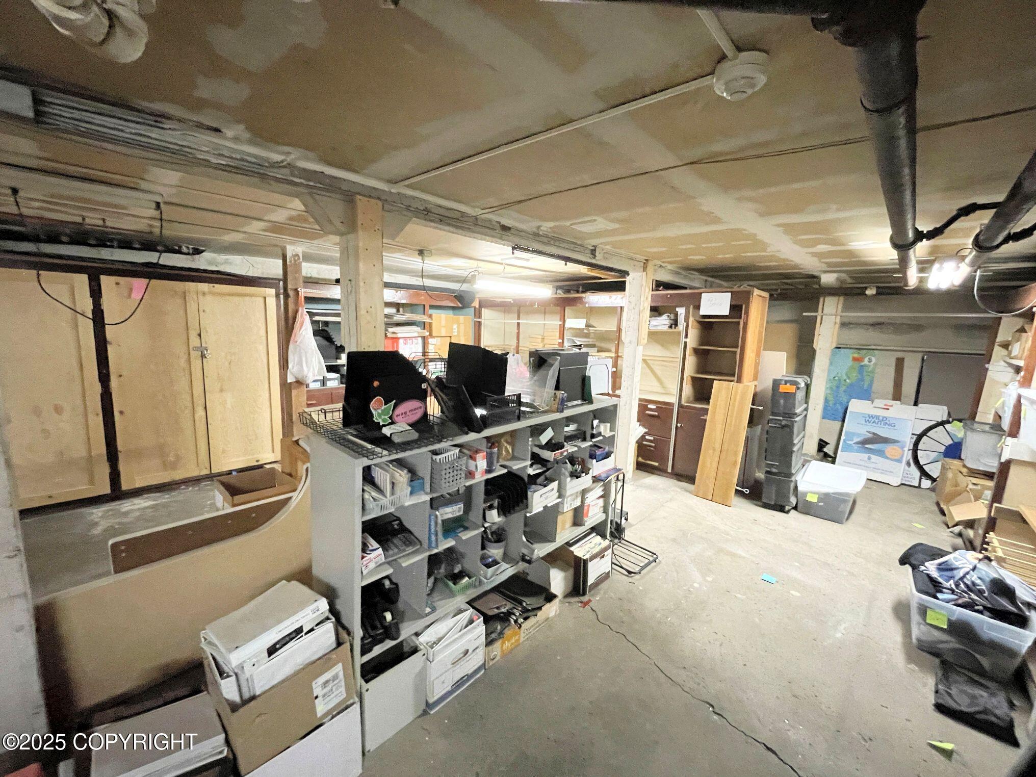 509 W 4th Avenue Property Photo 12
