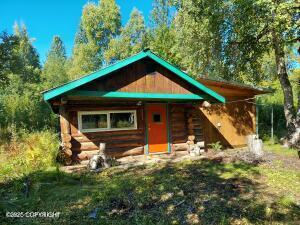 1291 E Hickok Road Property Photo 2