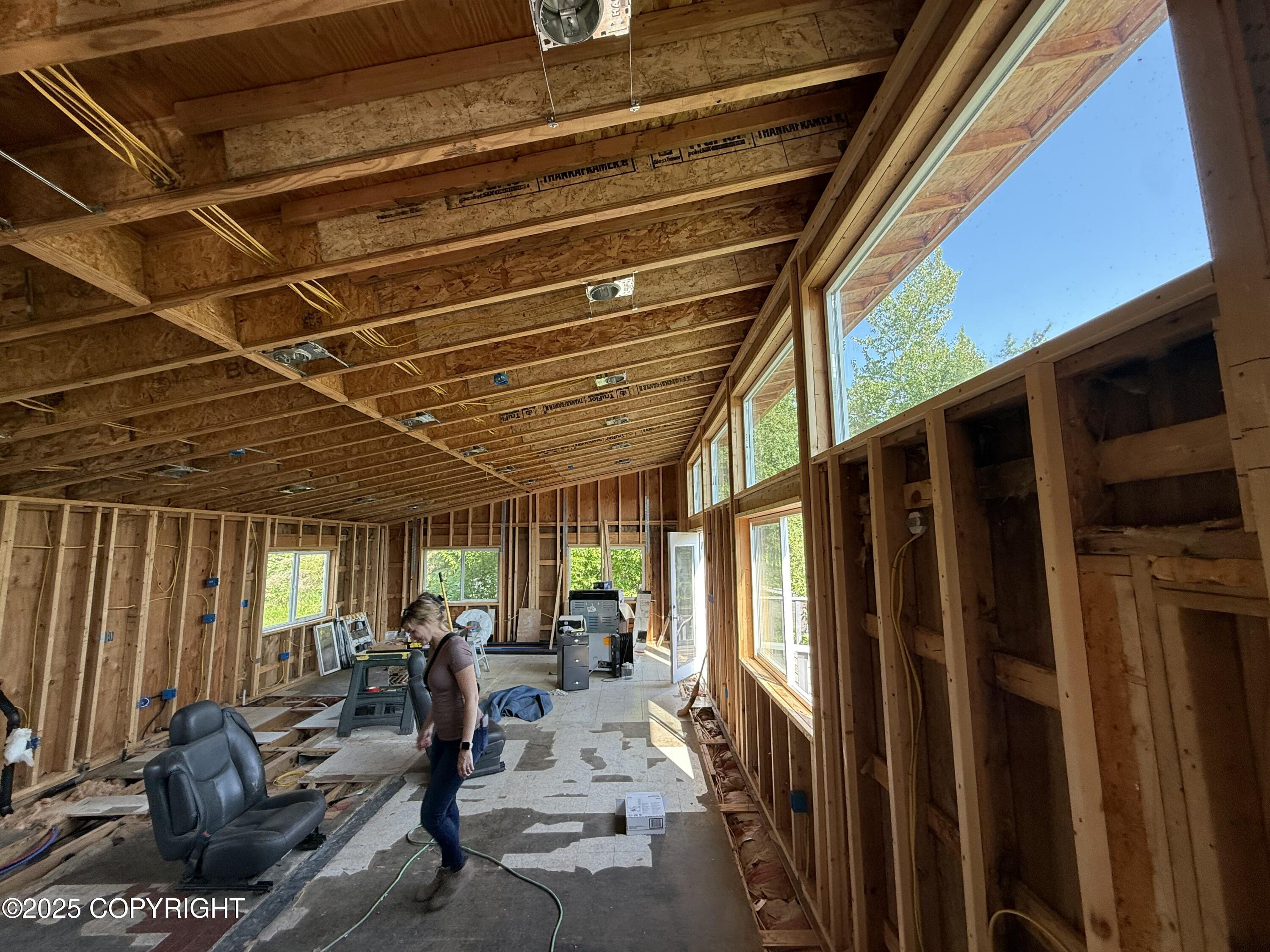 4600 De Armoun Road Property Photo 10