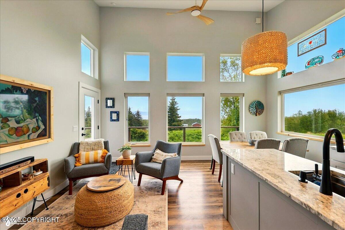 40055 Johnna Circle Property Photo 6