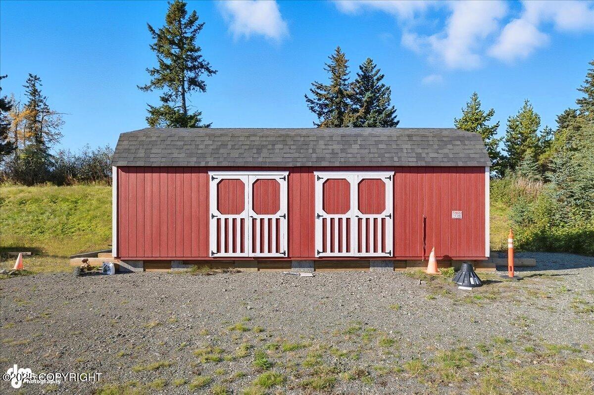 74057 Anchor Point Road Property Photo 9