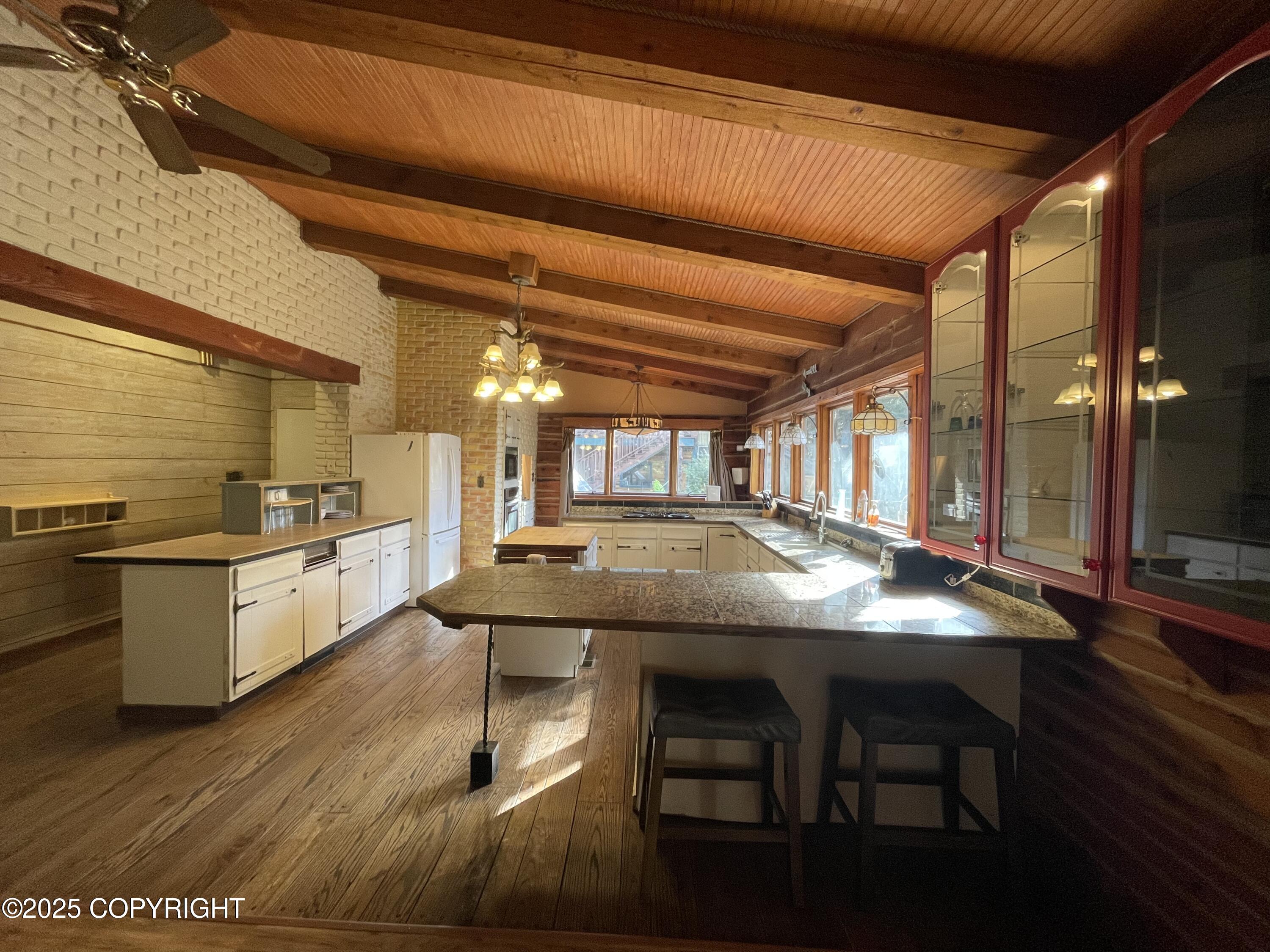 12265 Lancelot Drive Property Photo 6